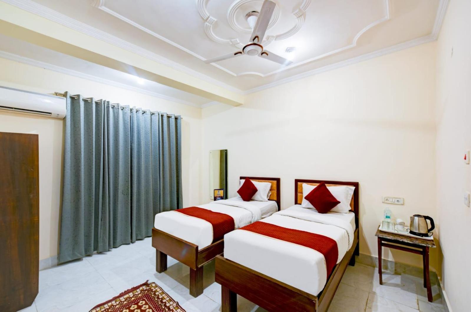 Hotel Amenda Sweet Igi Airport