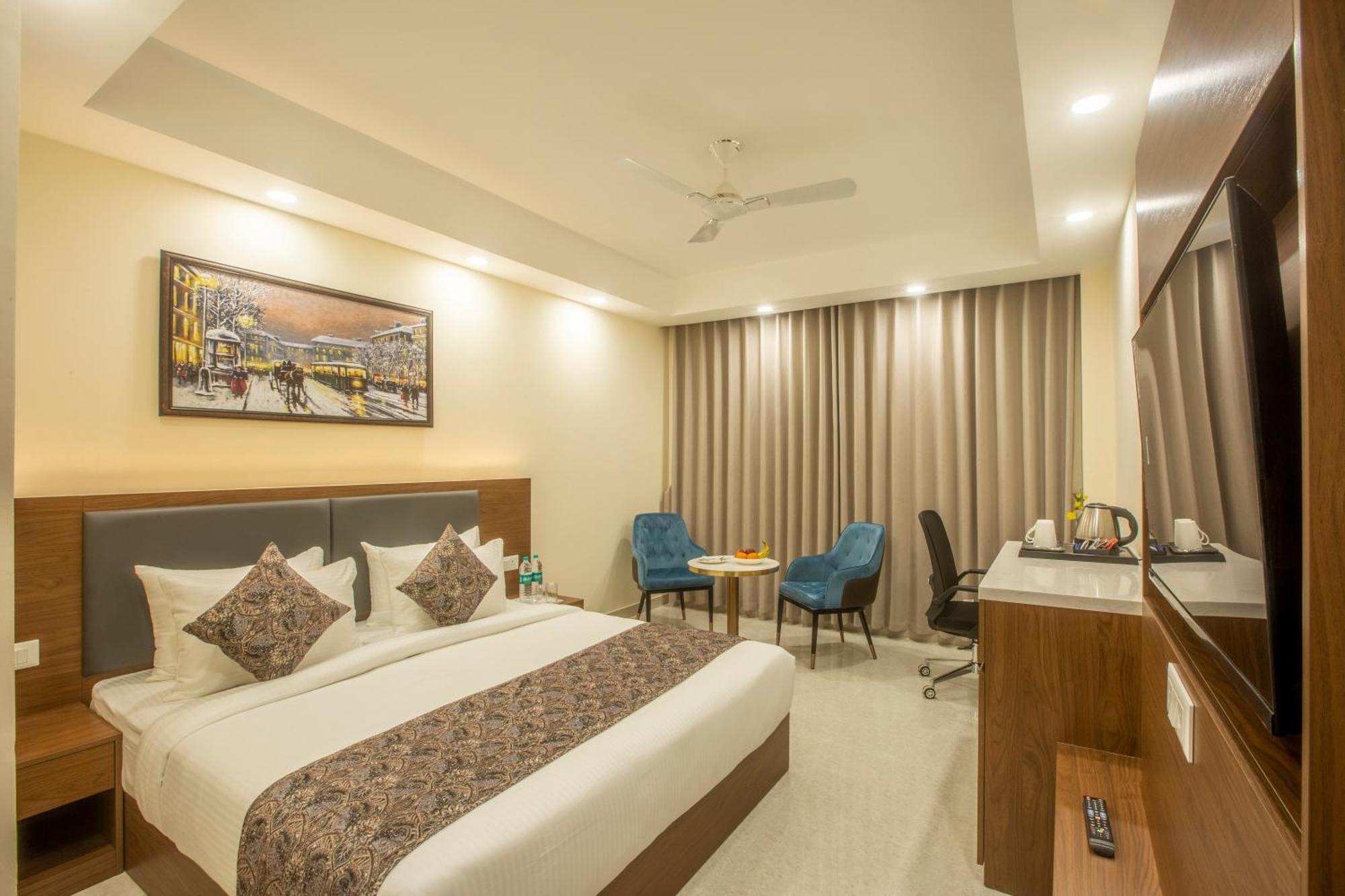 Luxe Opera Nh8 - 7km From Igi Airport Delhi Hotel