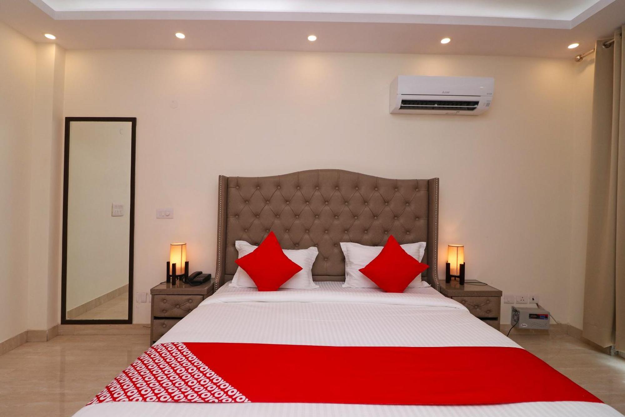Hotel O