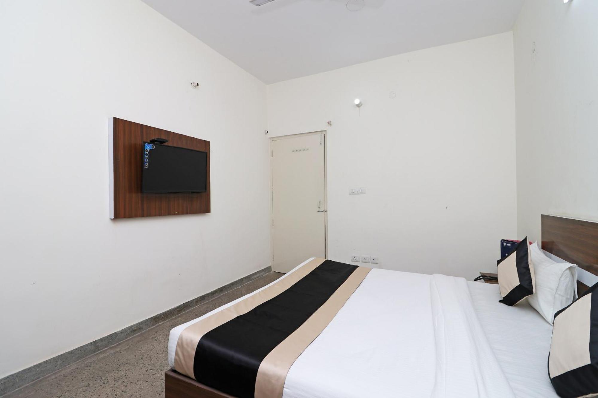 Hotel O Prime Plaza 3*