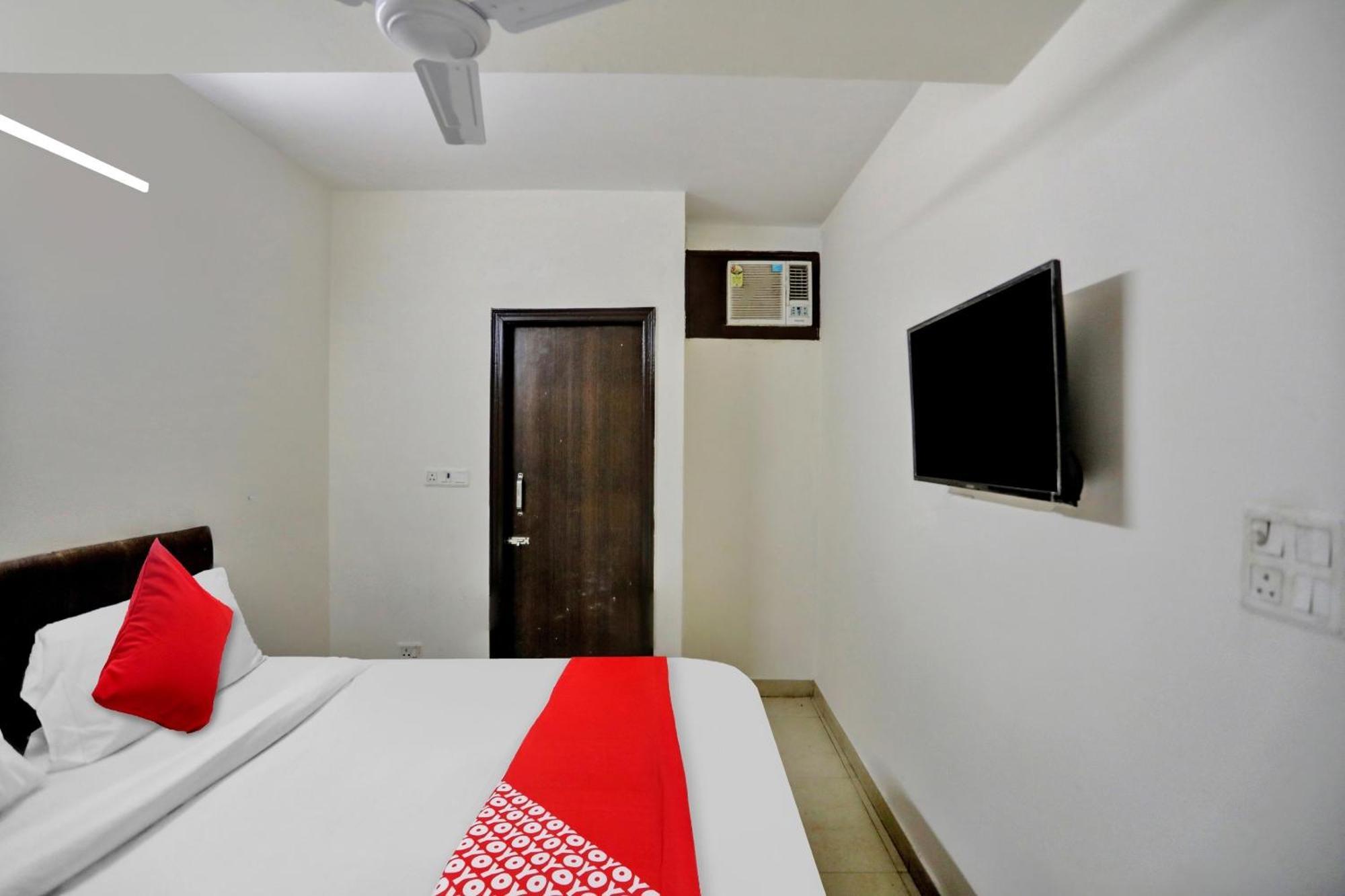 Hotel O Kalkaji Delhi