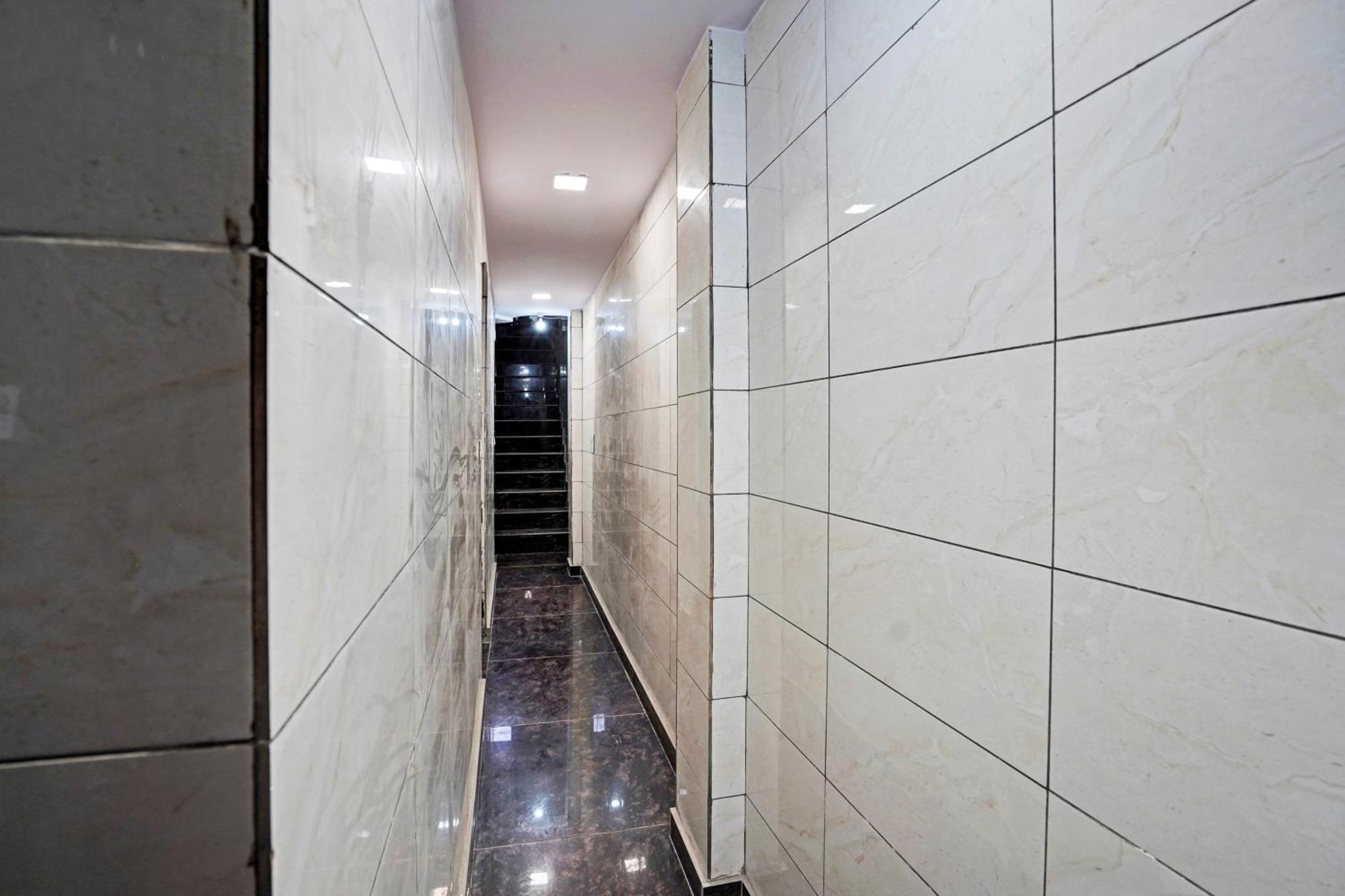 O Star Hotel 4*