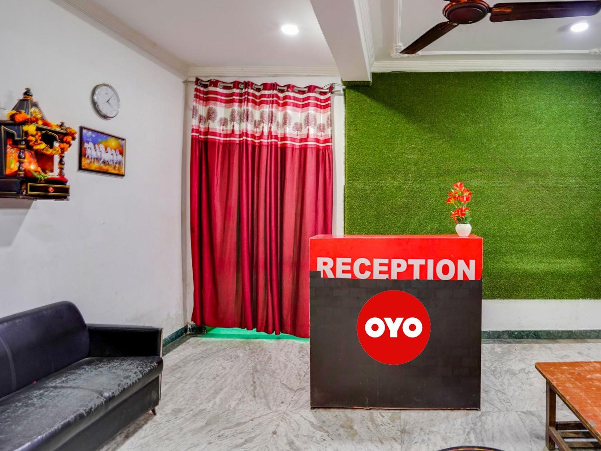 Hotel Stay Residency Near Fortis Hospital Hotel