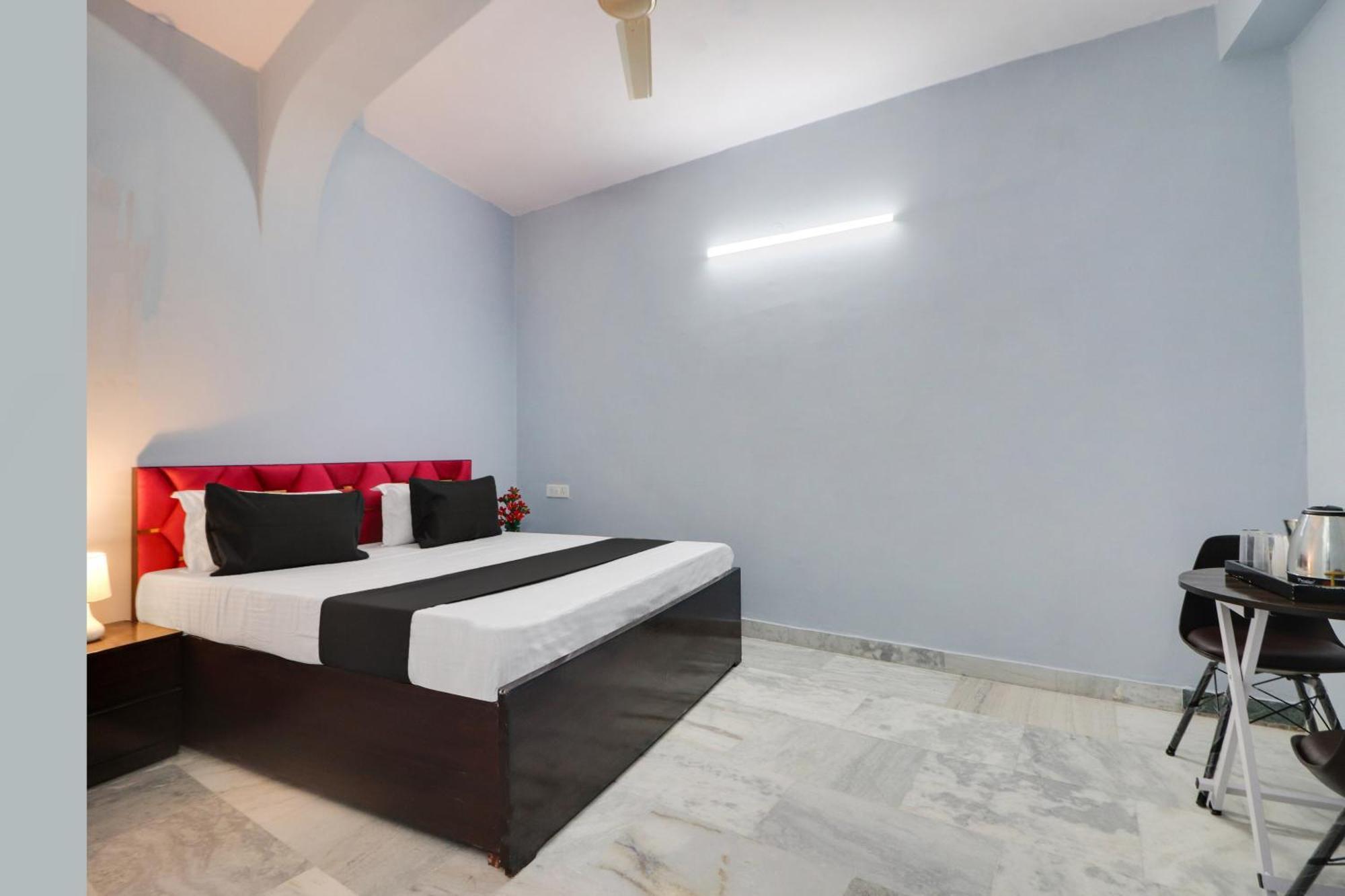 Sunrise Hotel 3*