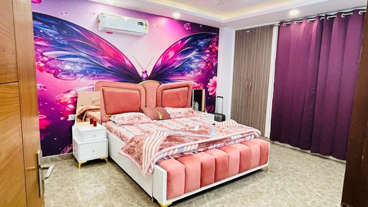 Luxurious House Apartment