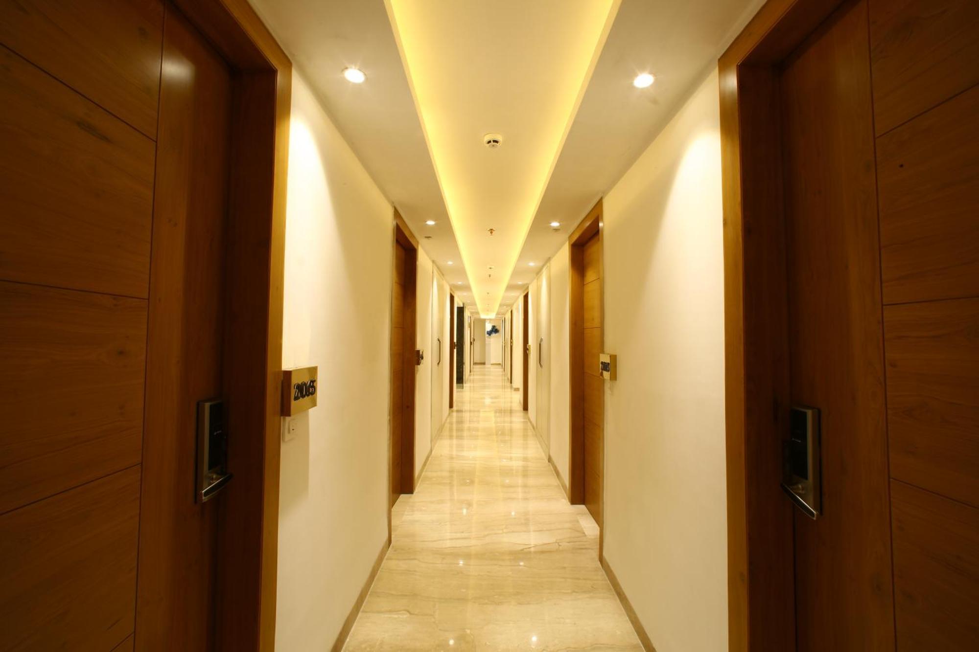 Star By Star Group Hotel New Delhi