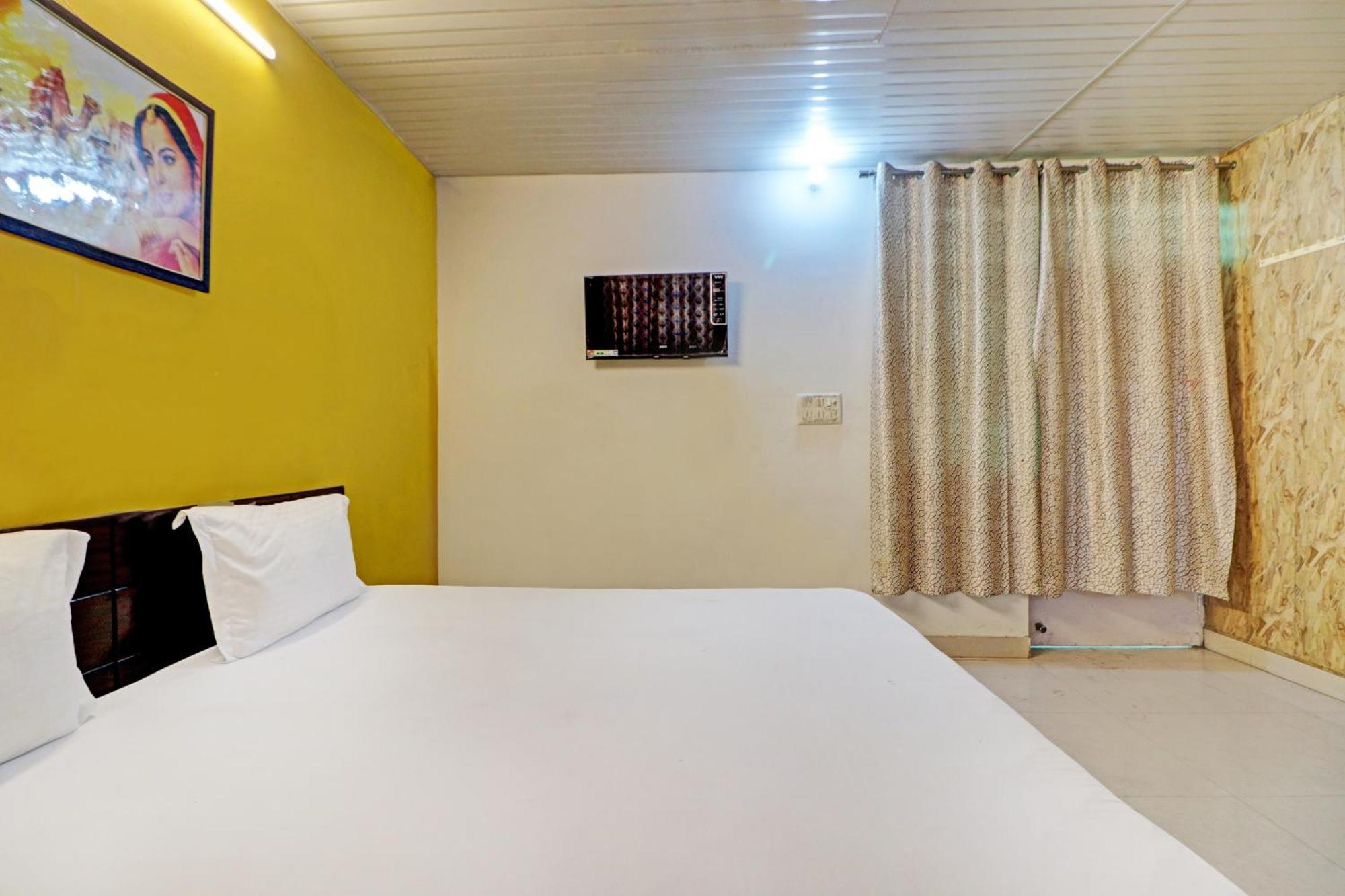O Yuvraj Palace Hotel 3*