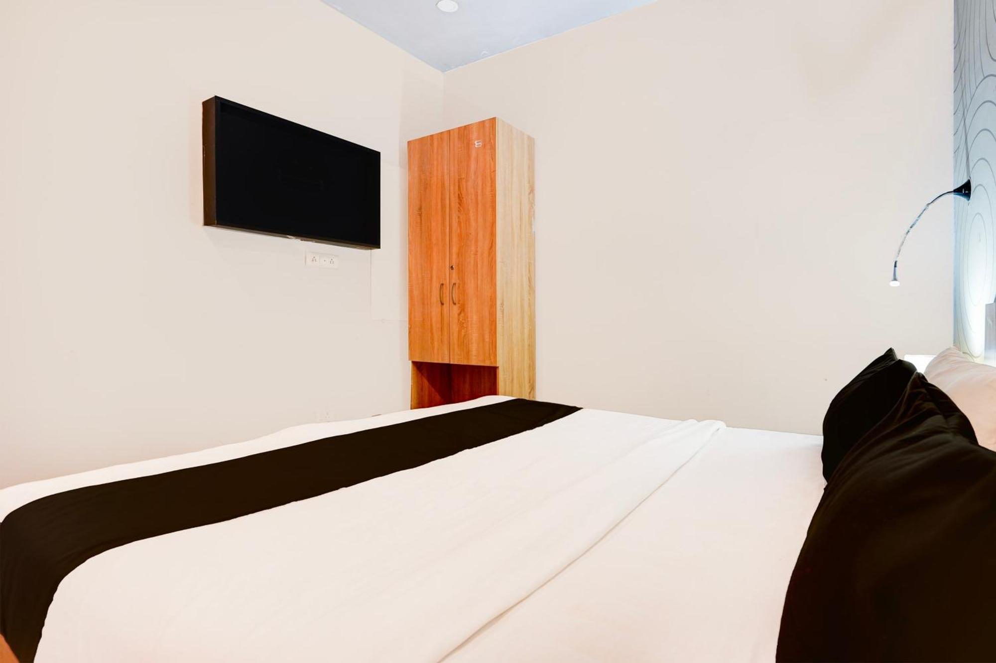 Hotel O Grand Luxury 4*