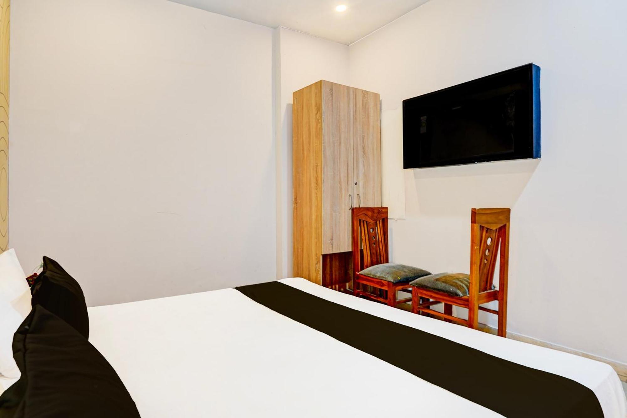 Hotel O Grand Luxury 4*