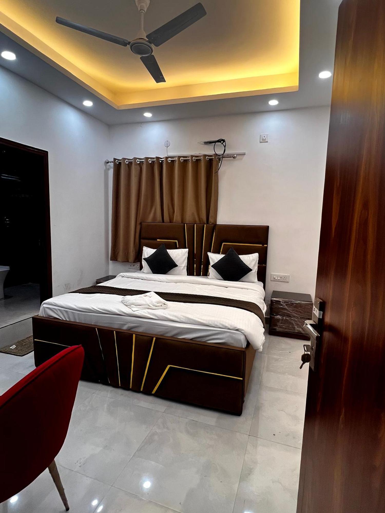 Hotel Trending