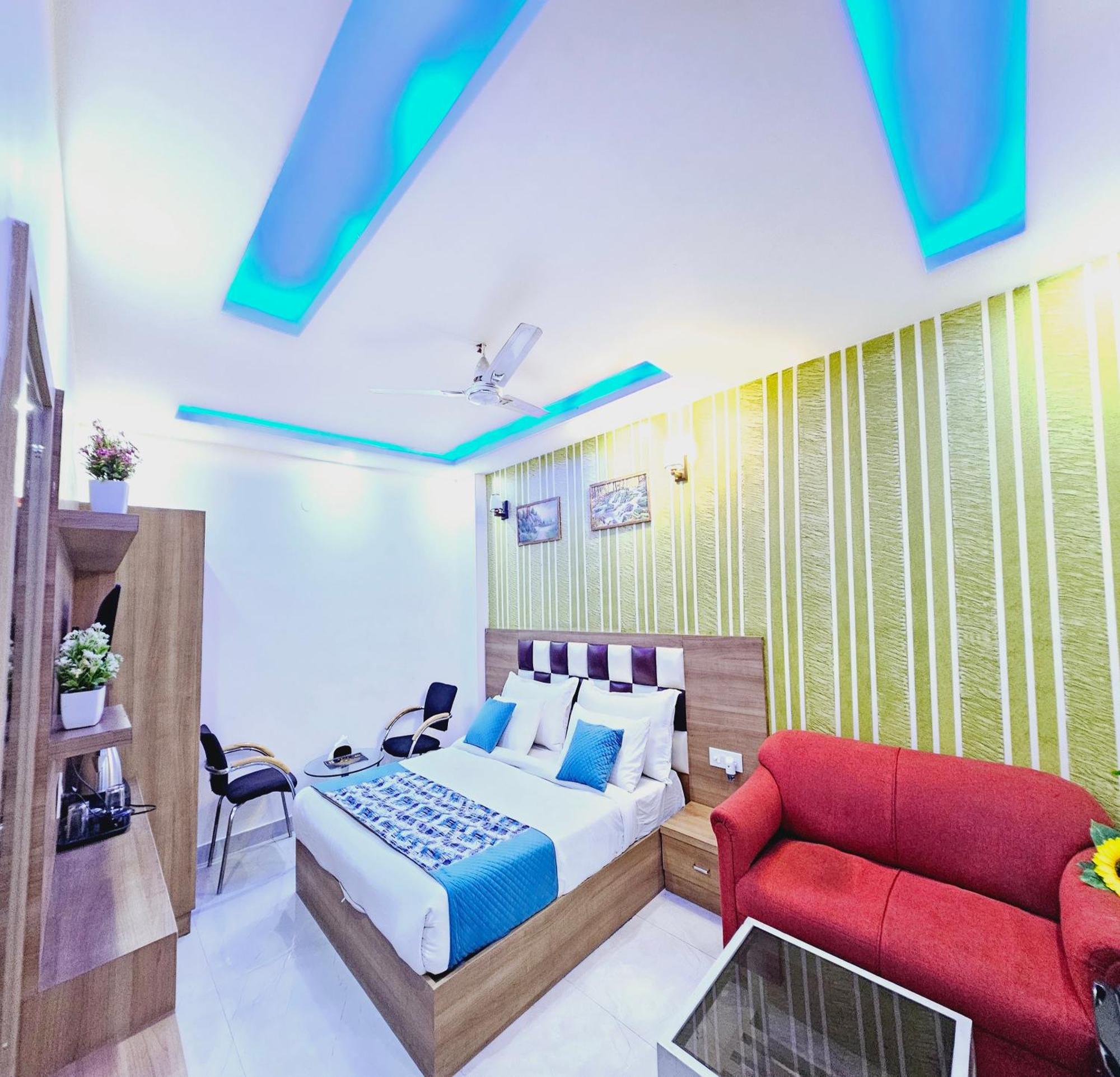 Linda Grand Near International Airport By-gross Group