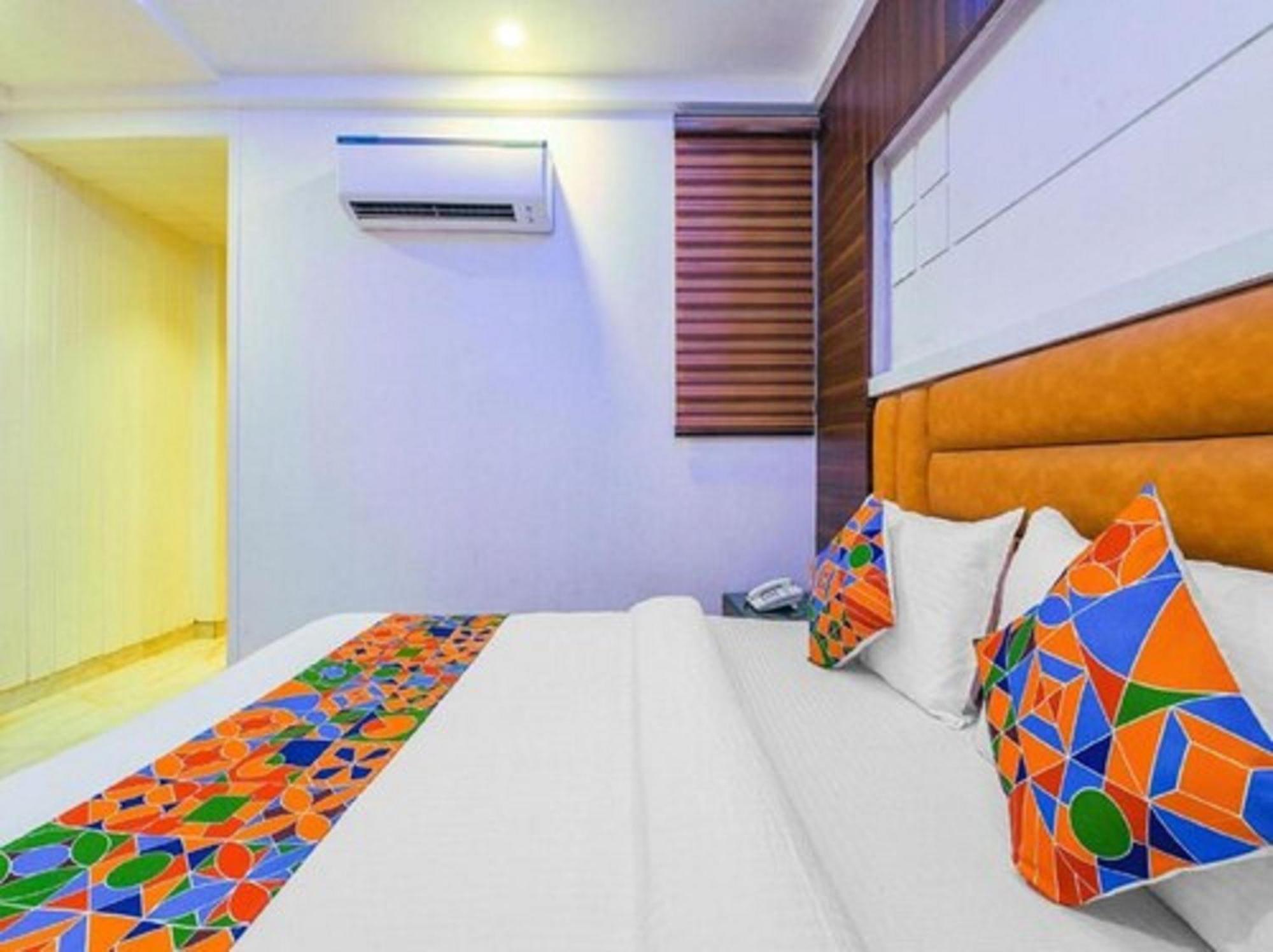 Hotel Shanti House New Delhi Karnail Singh Stadium Gate No 1 Hotel 3*