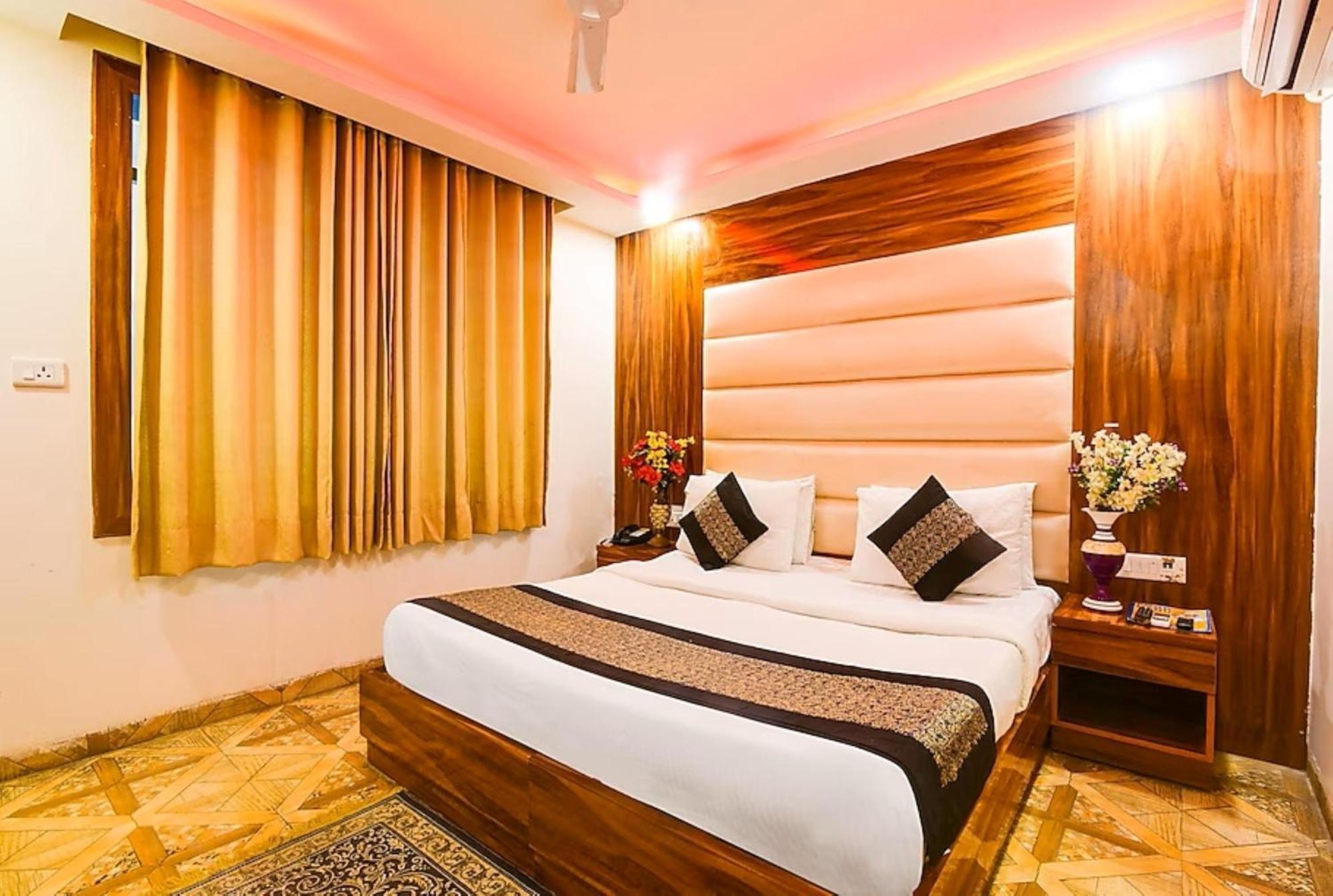 Hotel Hotel Shanti House New Delhi Karnail Singh Stadium Gate No 1
