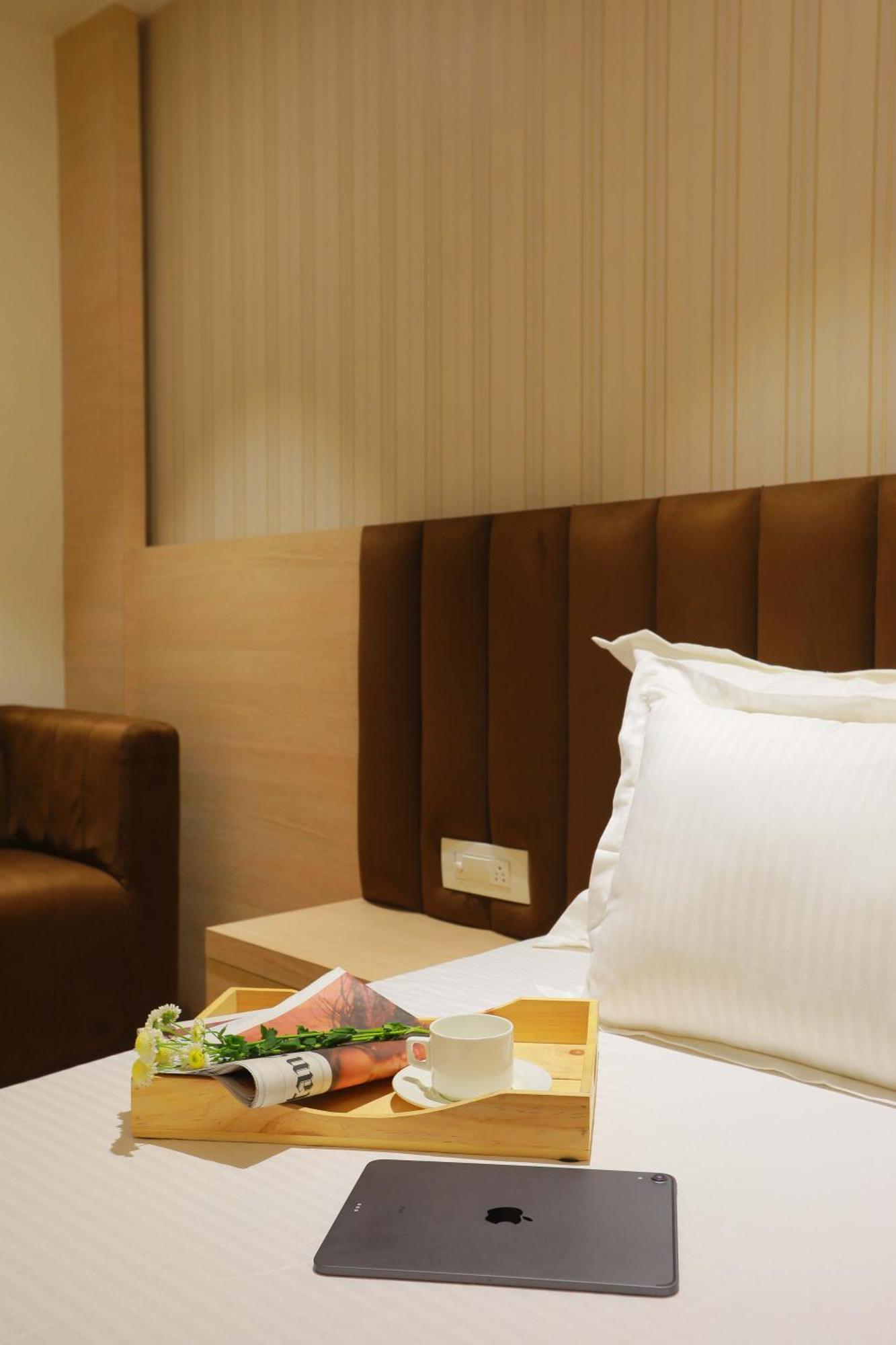 Hotel 16 Delhi (National Capital Territory of India)