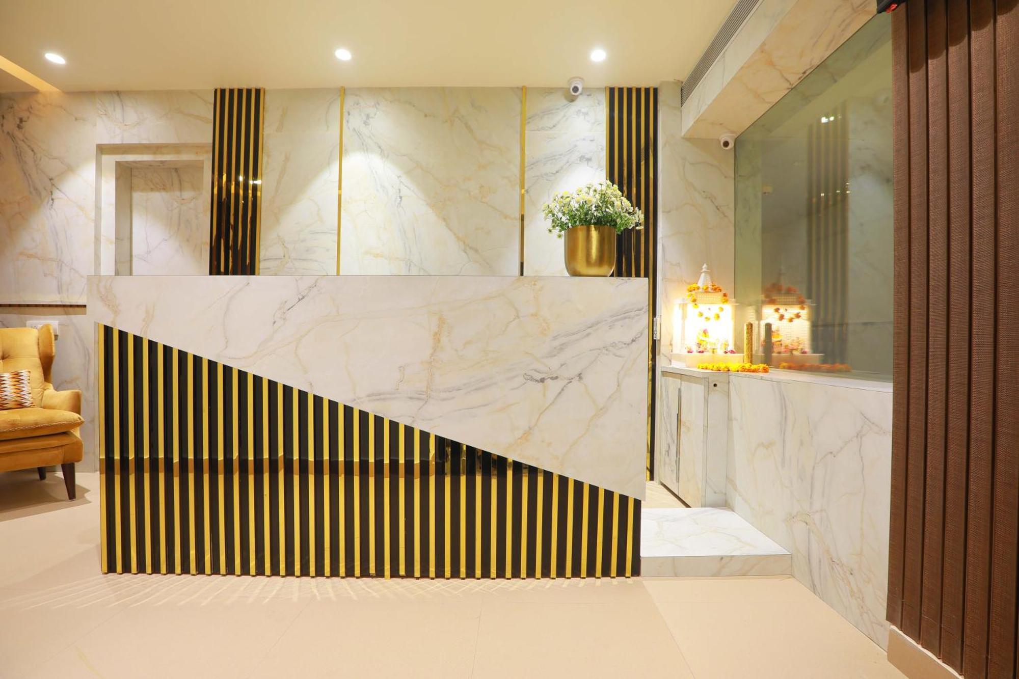 Hotel 16