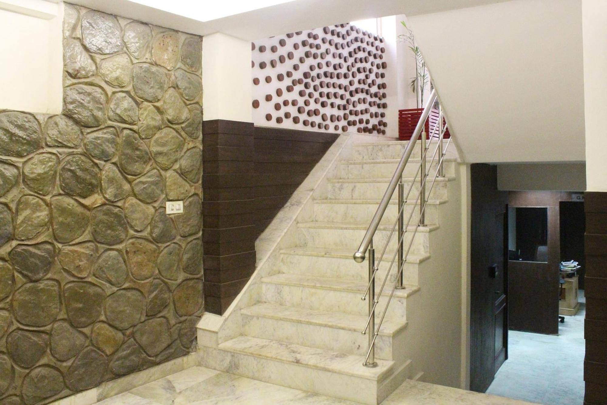 Hotel O Lotus Delhi (National Capital Territory of India)