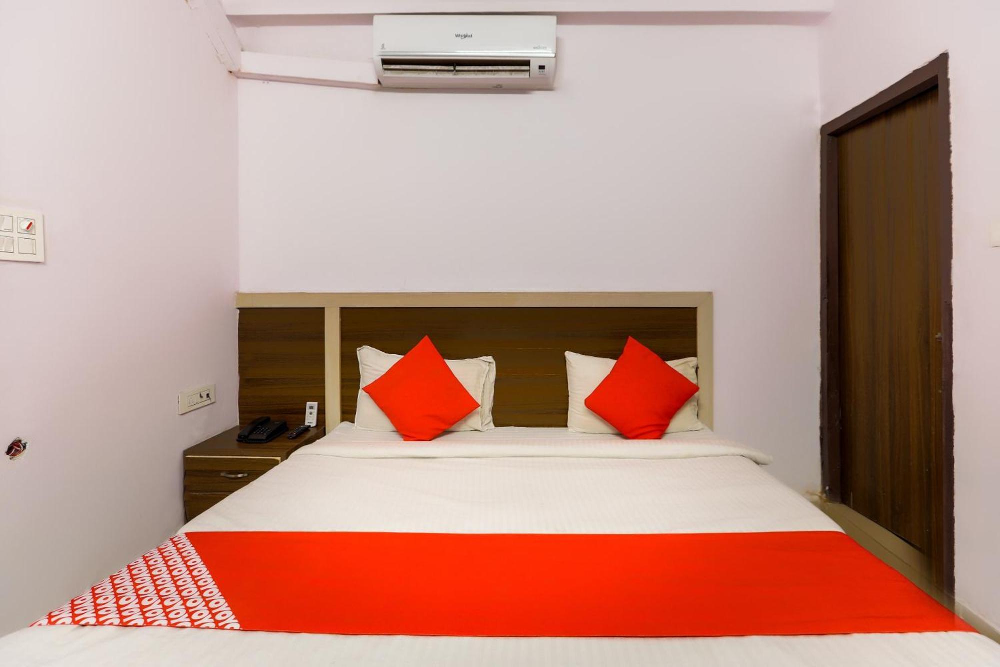O Noida Hotel 4*