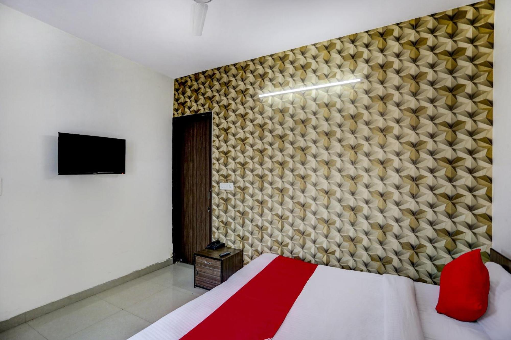 O Blissbourn Hotel