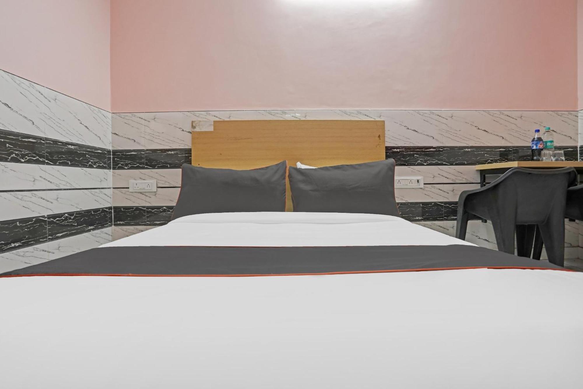 Hotel O Prithvi Residency Delhi (National Capital Territory of India)