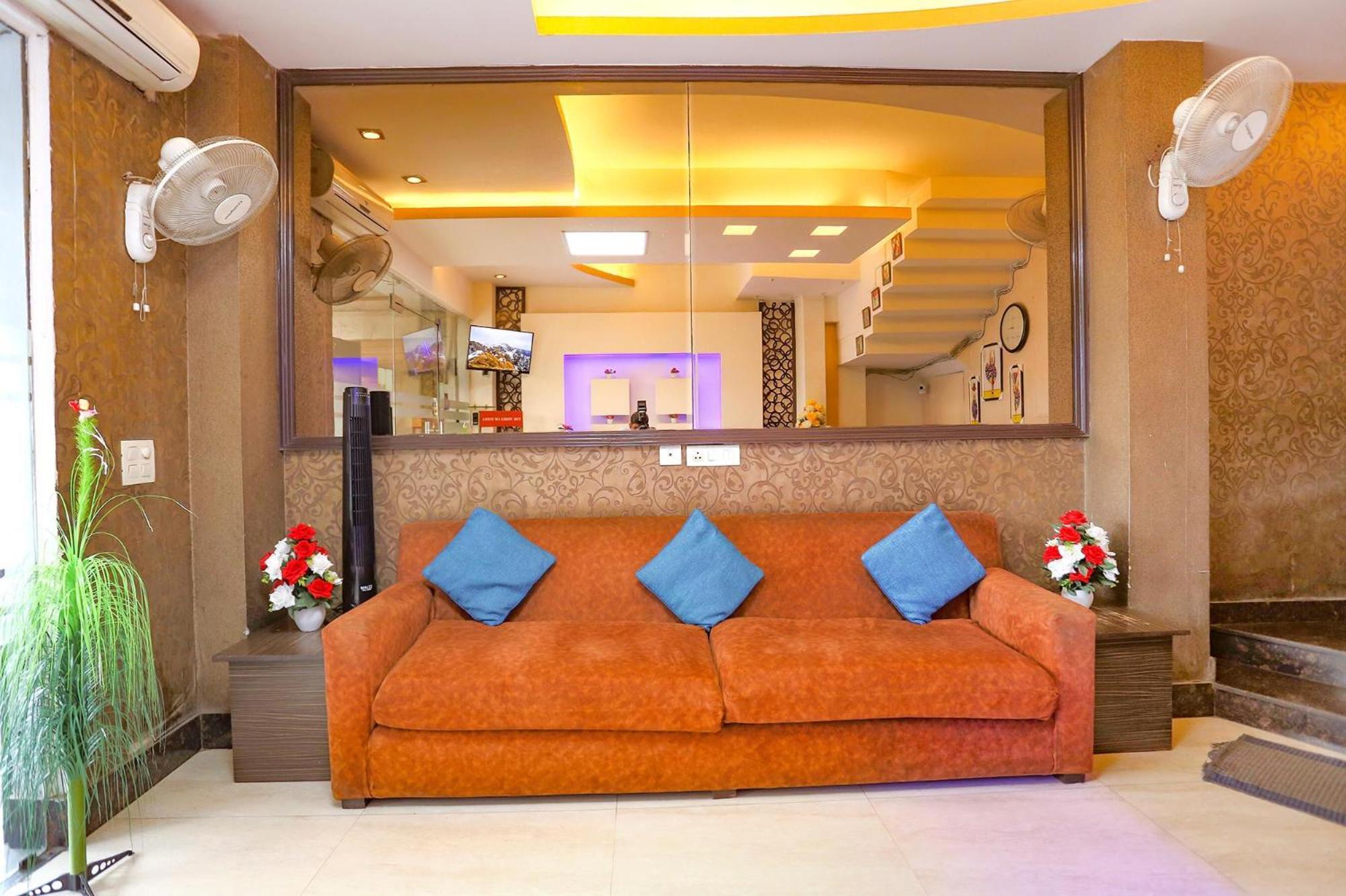 Hotel Fabexpress The Paradise - Nr Apollo Hospital 3*