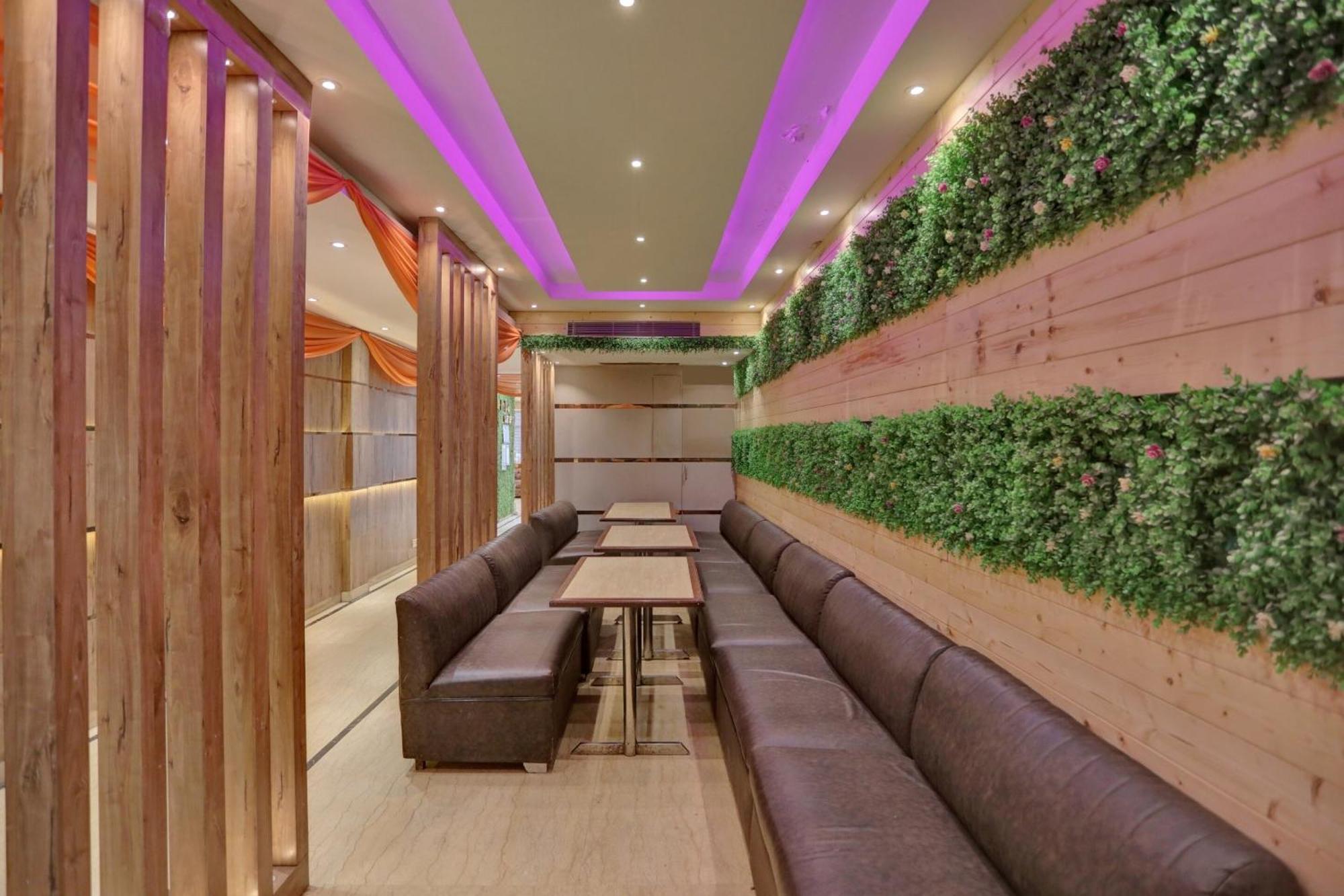Townhouse Jp Grand Near Mayapuri Chowk 4* Nova Deli