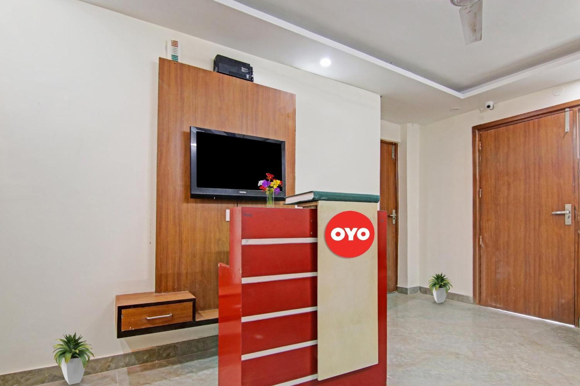 O King Near Tdi Mall Hotel New Delhi