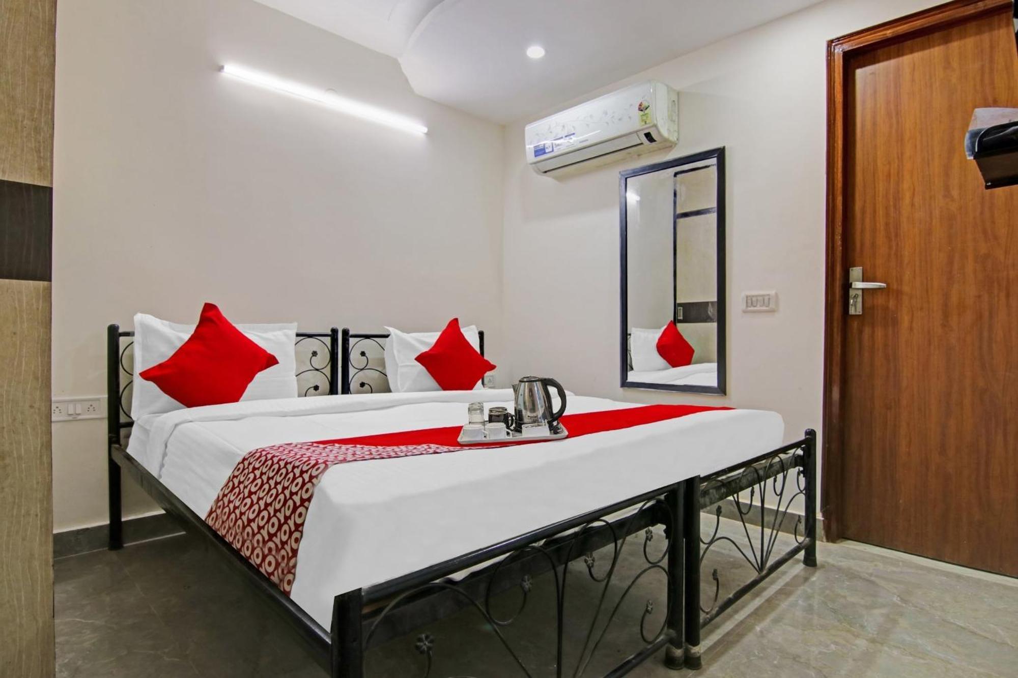 O King Near Tdi Mall 4* New Delhi