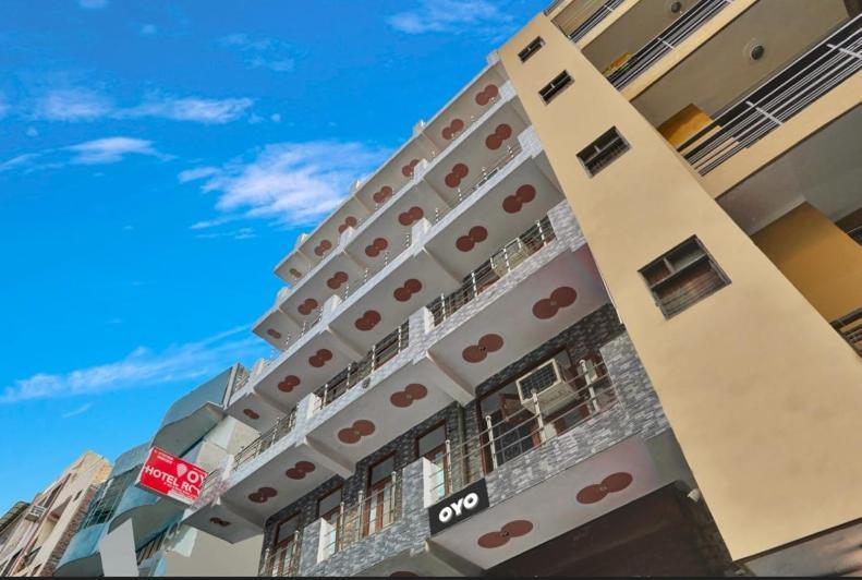 Hotel O Royal
