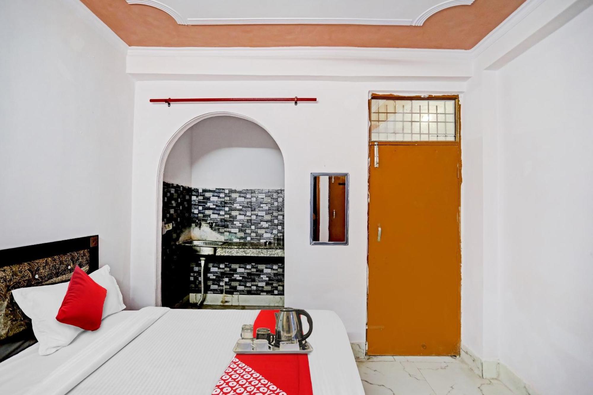 Hotel O Royal 3*