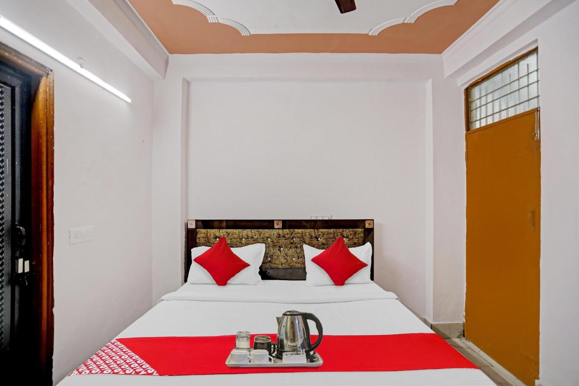 Hotel O Royal 3*