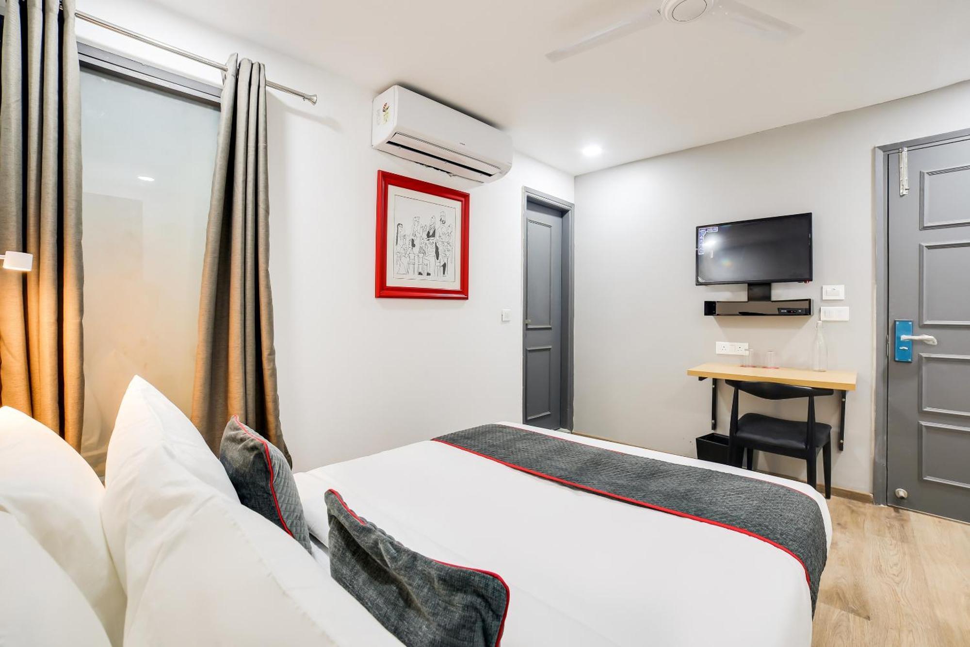 Super Townhouse Shahdara Near Yamuna Sports Complex