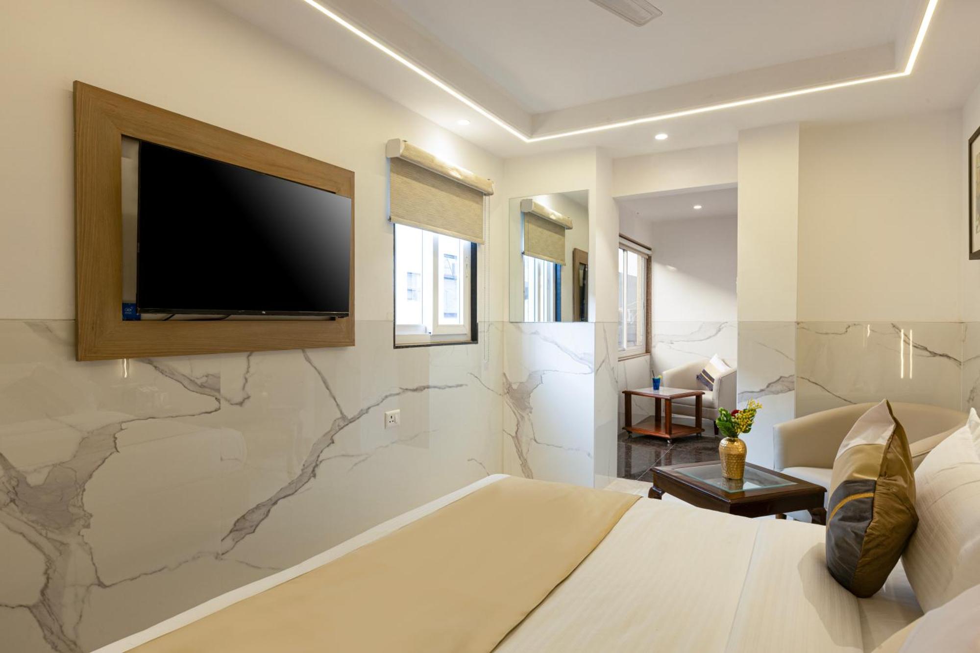 The Orion Era - Delhi Airport Hotel Nova Deli