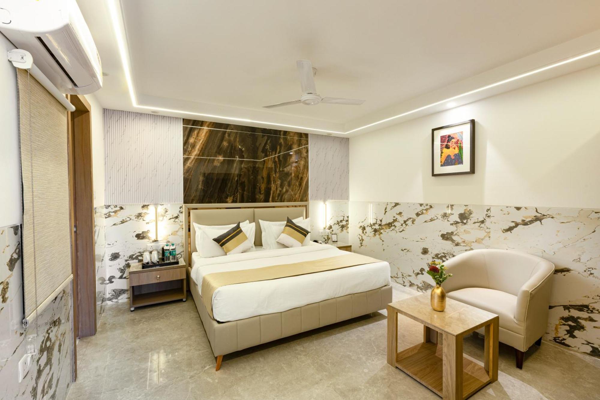 Hotel The Orion Era - Delhi Airport