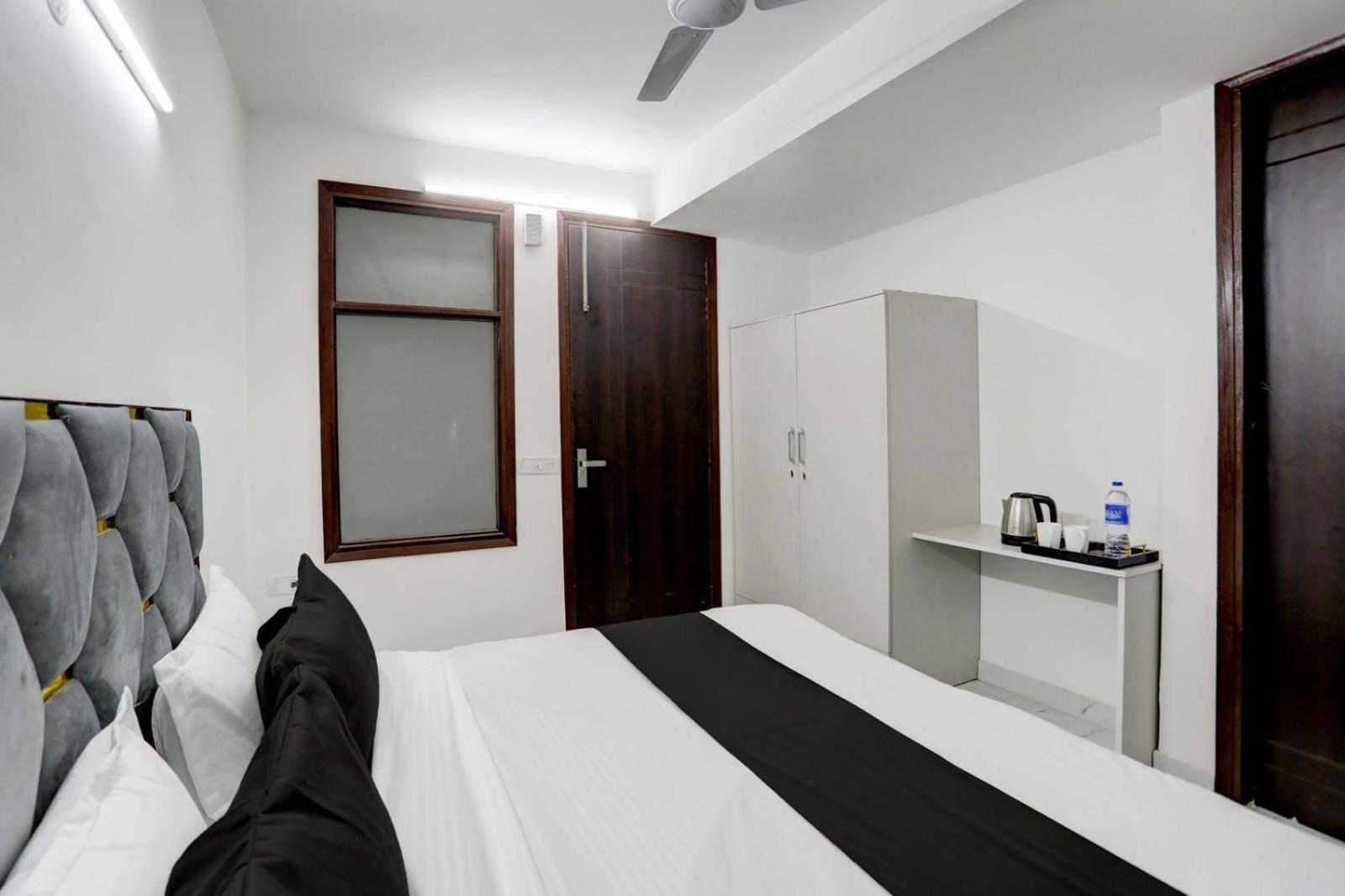 Fab Guest house New Delhi