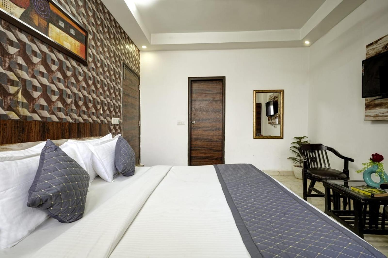 Airport Vijay Palace Near Aerocity Delhi Airport Hotel Nova Deli