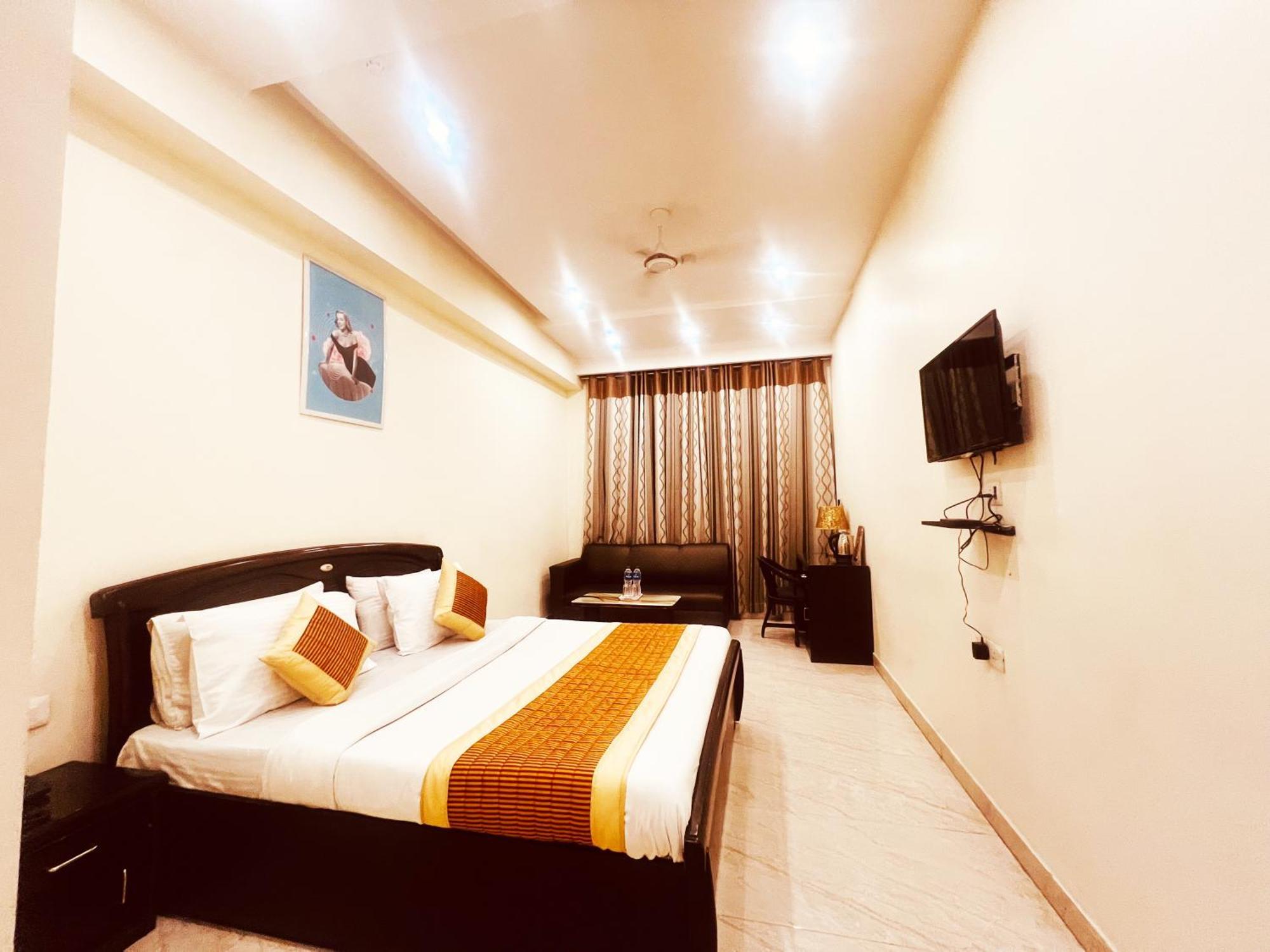 Lagoona And Banquet Hall Hotel 3*