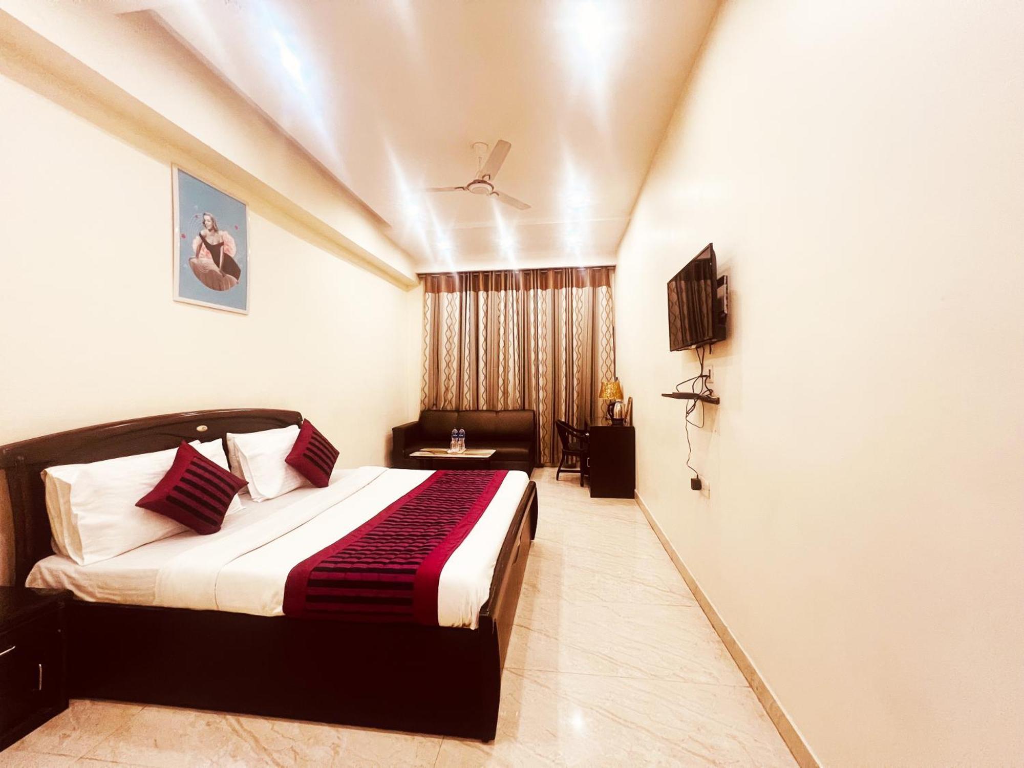 Hotel Lagoona And Banquet Hall New Delhi