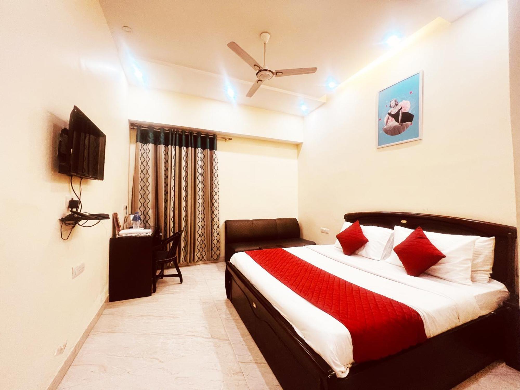 Lagoona And Banquet Hall New Delhi