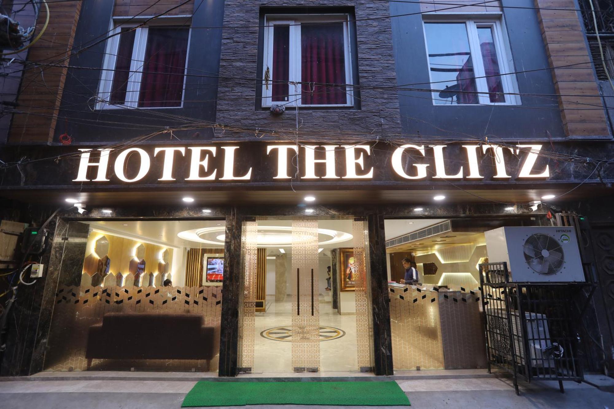 Glitz - Walk In From Railway Station 3* Nova Deli