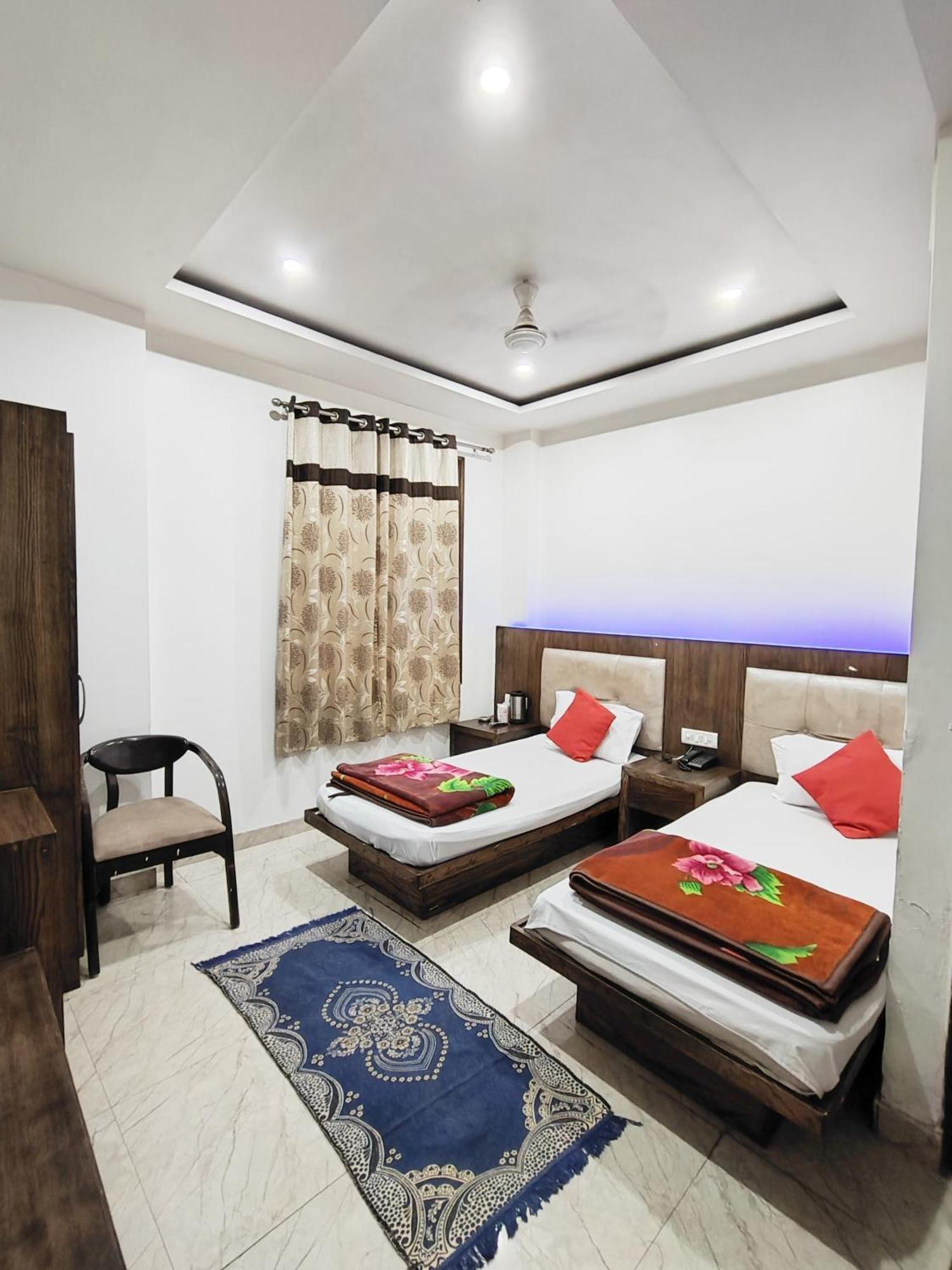 Bed & Breakfast Saffron Paharganj *