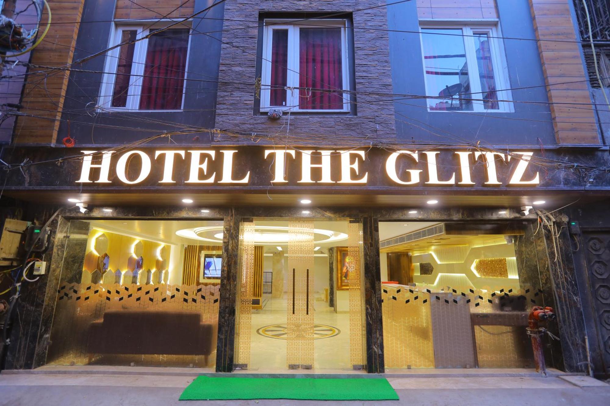 Hotel Glitz - Walk In From Railway Station Nova Deli