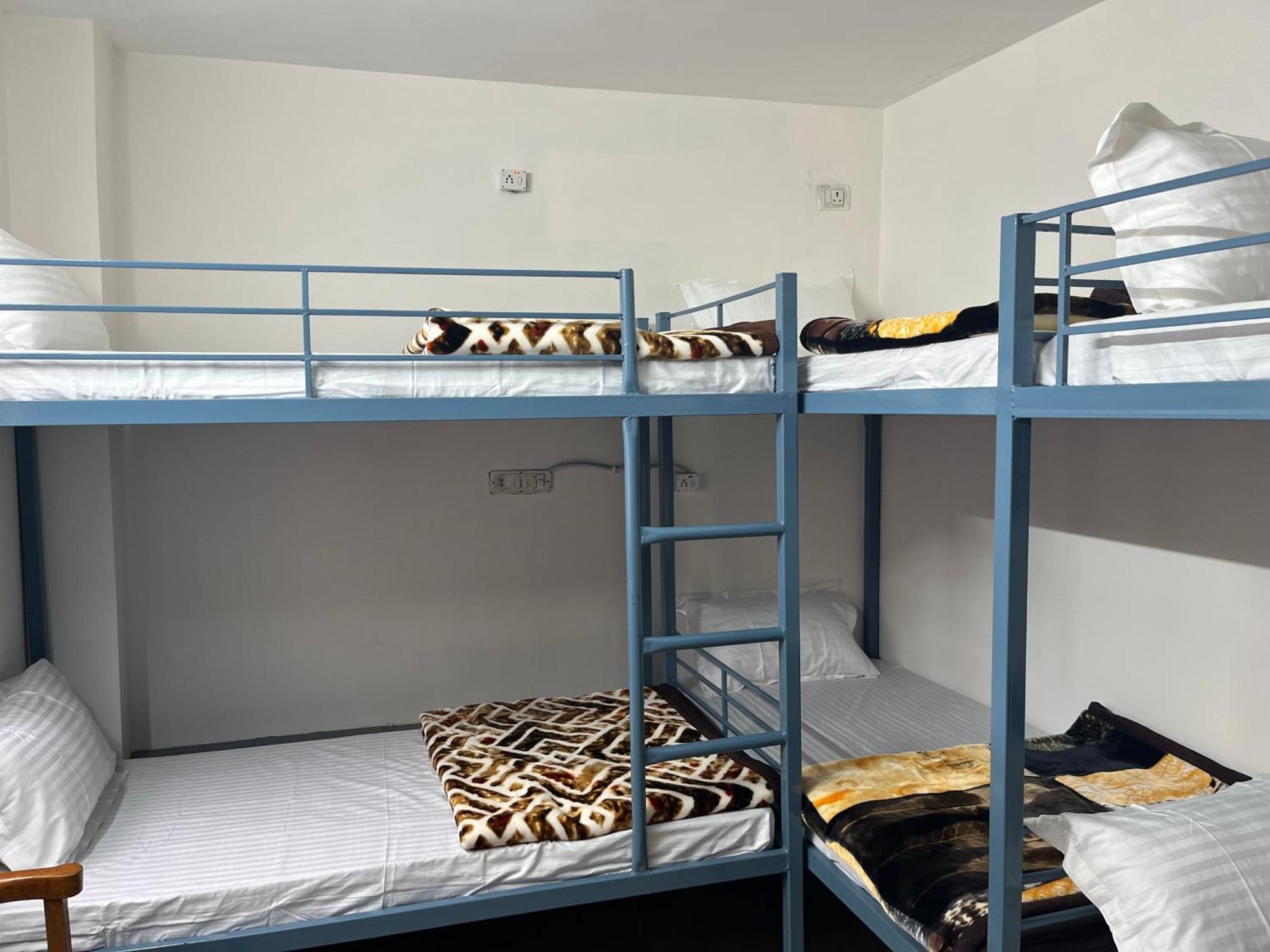 Hotel Sagar Niwas 3*