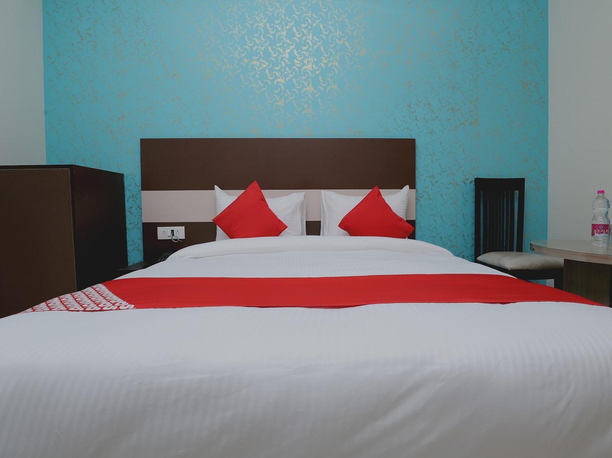 Hotel O Prime Palace 3*