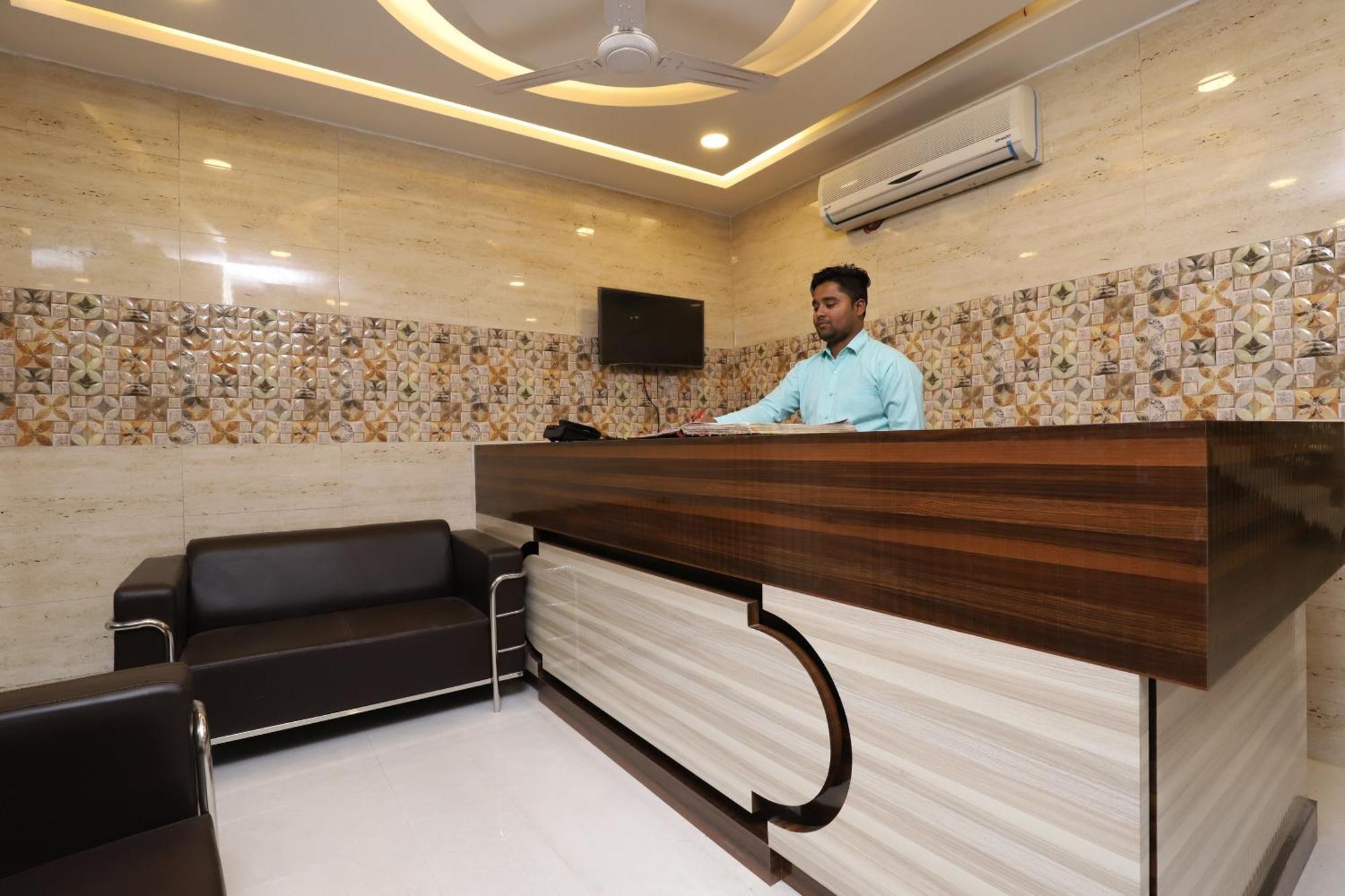 O Prime Palace Hotel New Delhi