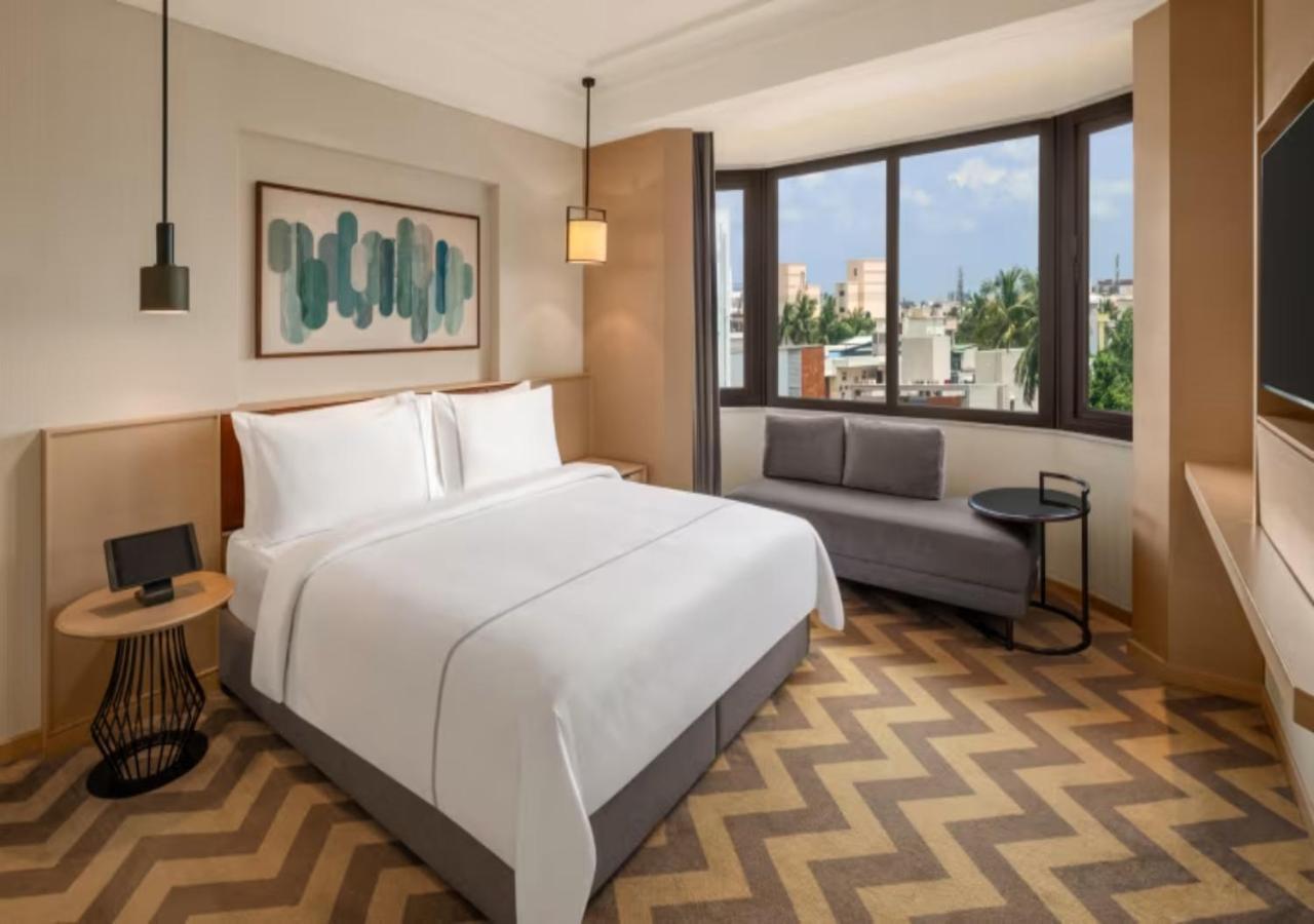 Hotel Empire Suites 4*