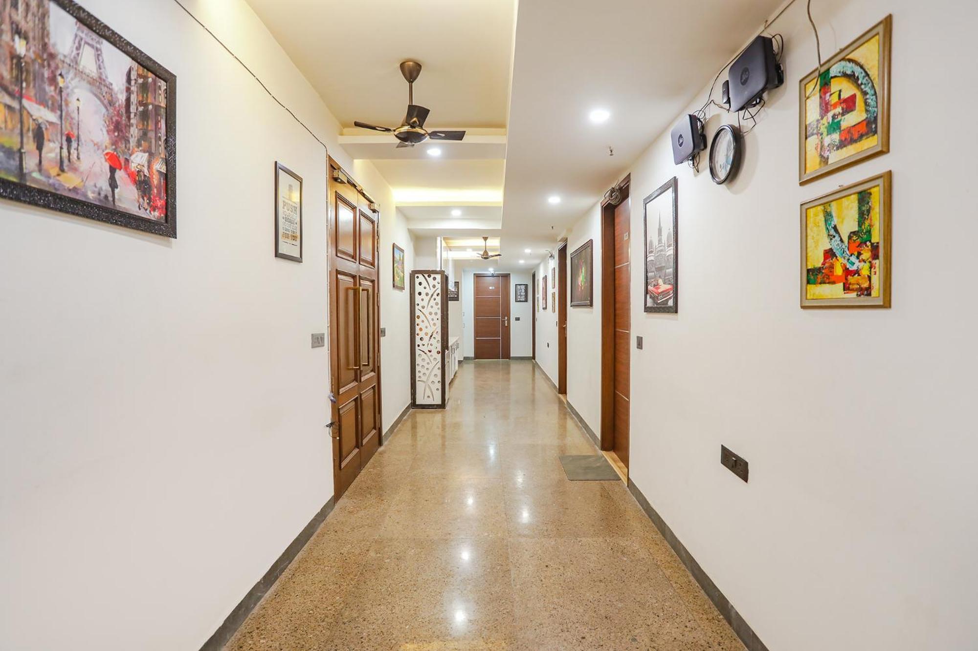 Fabhotel Rs Golden - Nr Nehru Place Market 3*
