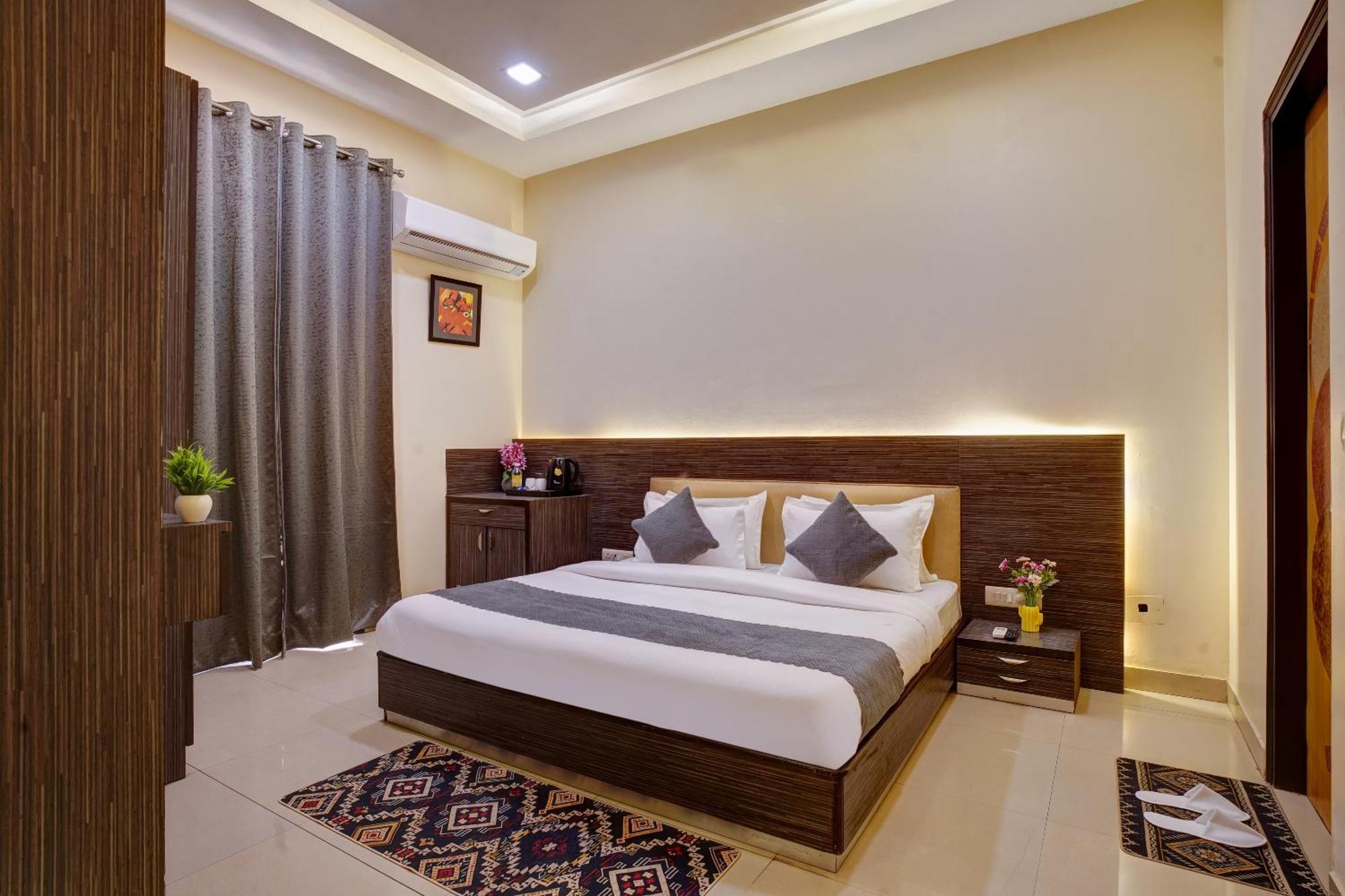 Shyama By Rivlet Hotel New Delhi