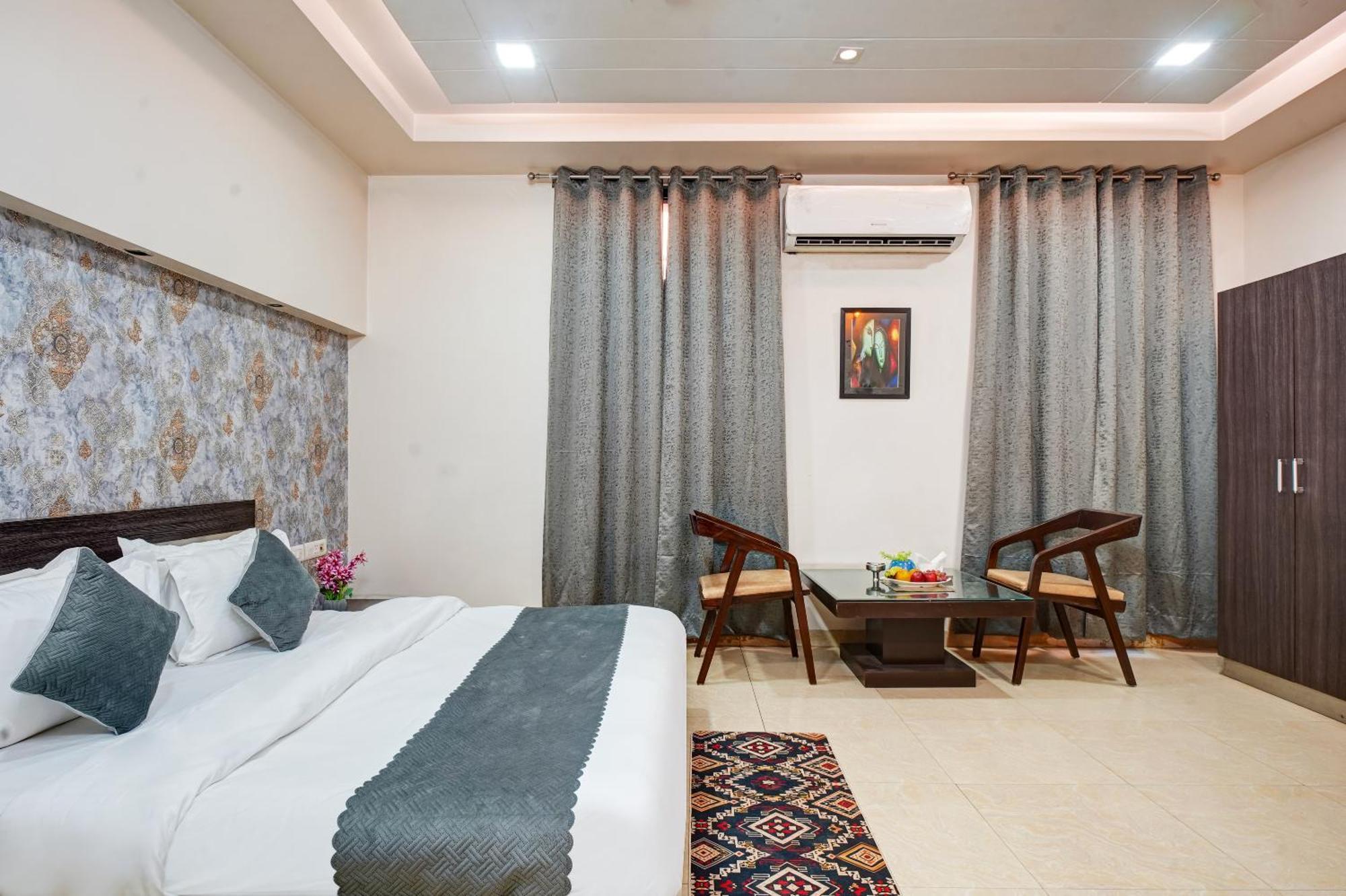 Shyama By Rivlet 3*