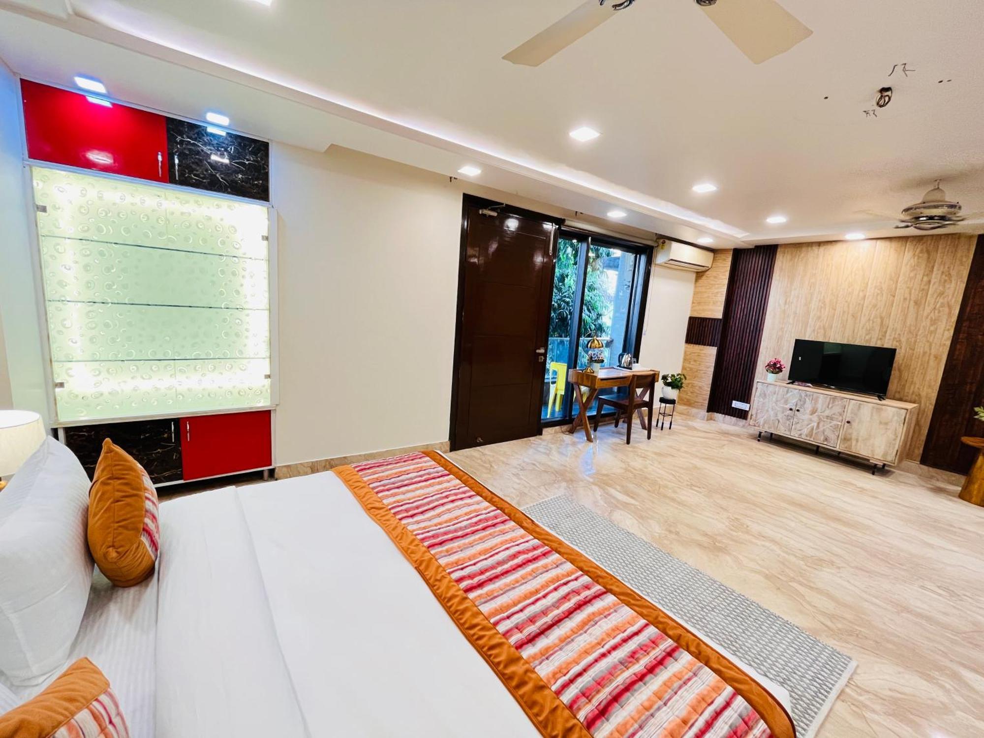 South Haven Residency Near Hauz Khas