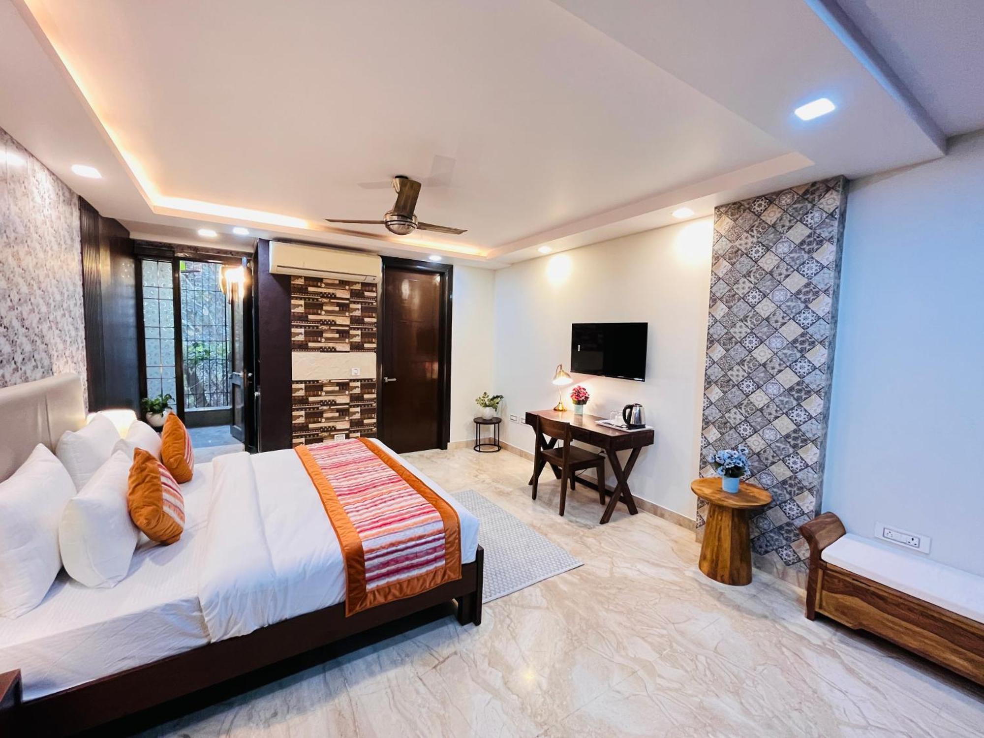 Hotel South Haven Residency Near Hauz Khas